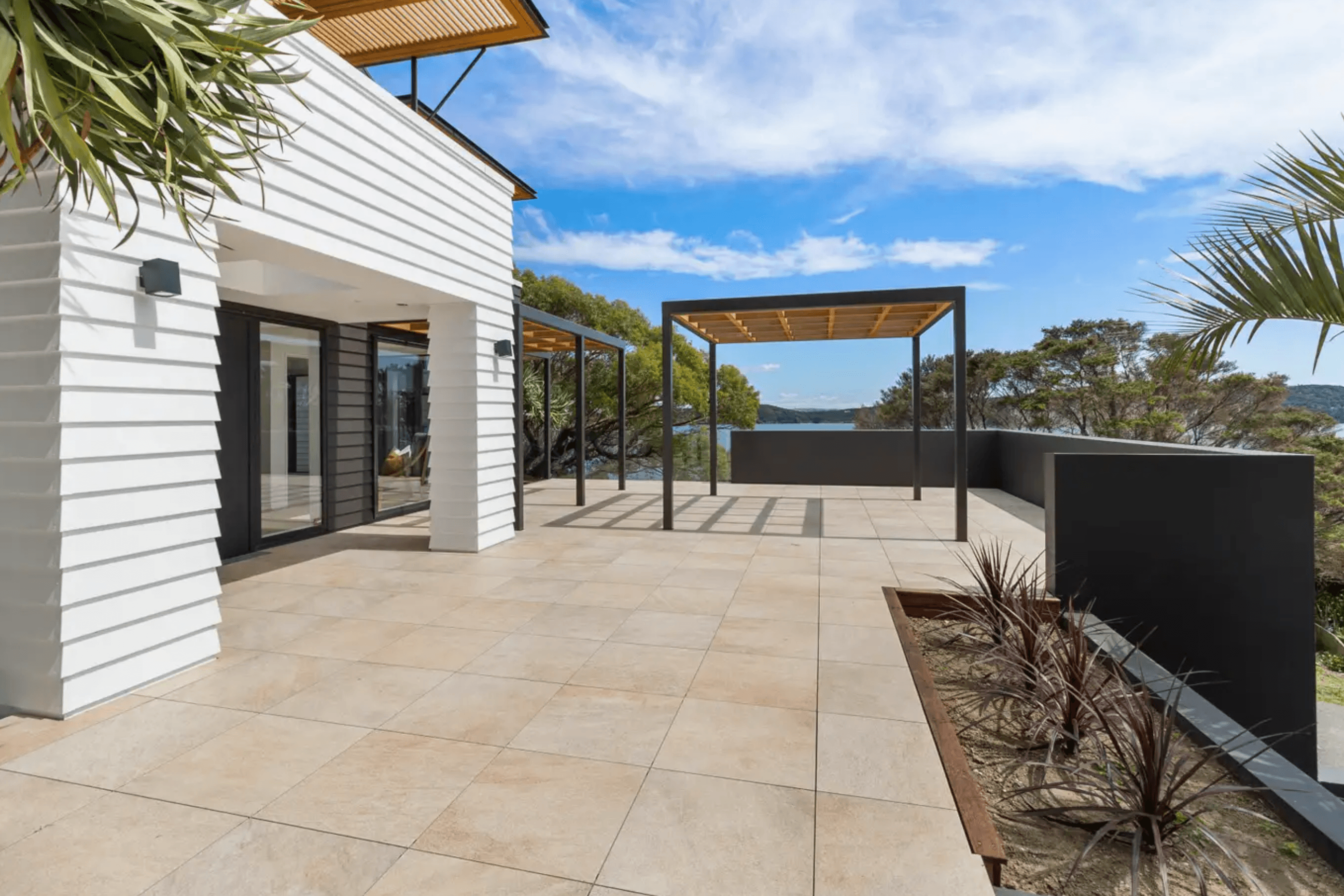 Kennedy Point House - Waiheke Island