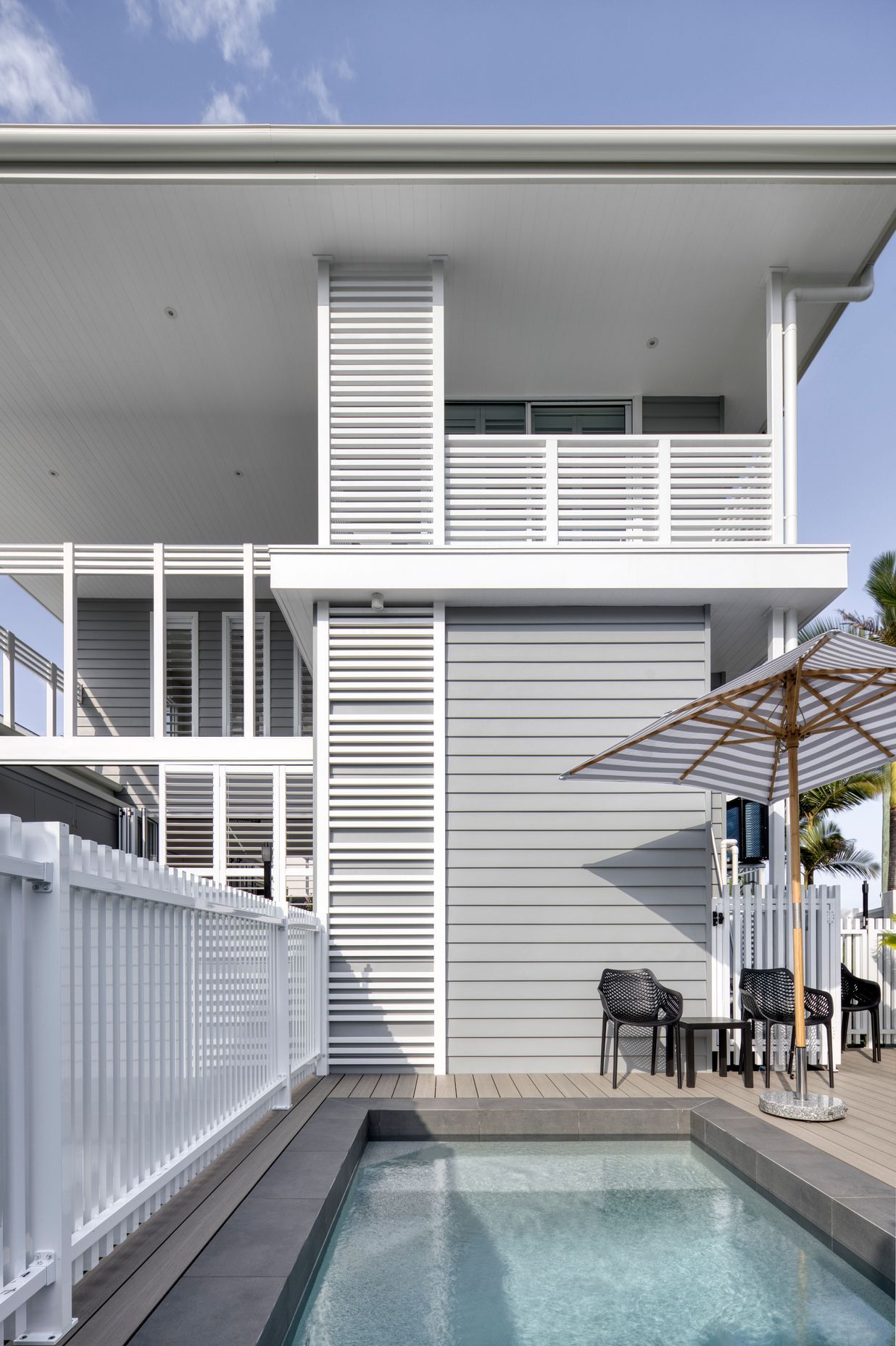Seagull Avenue Residence