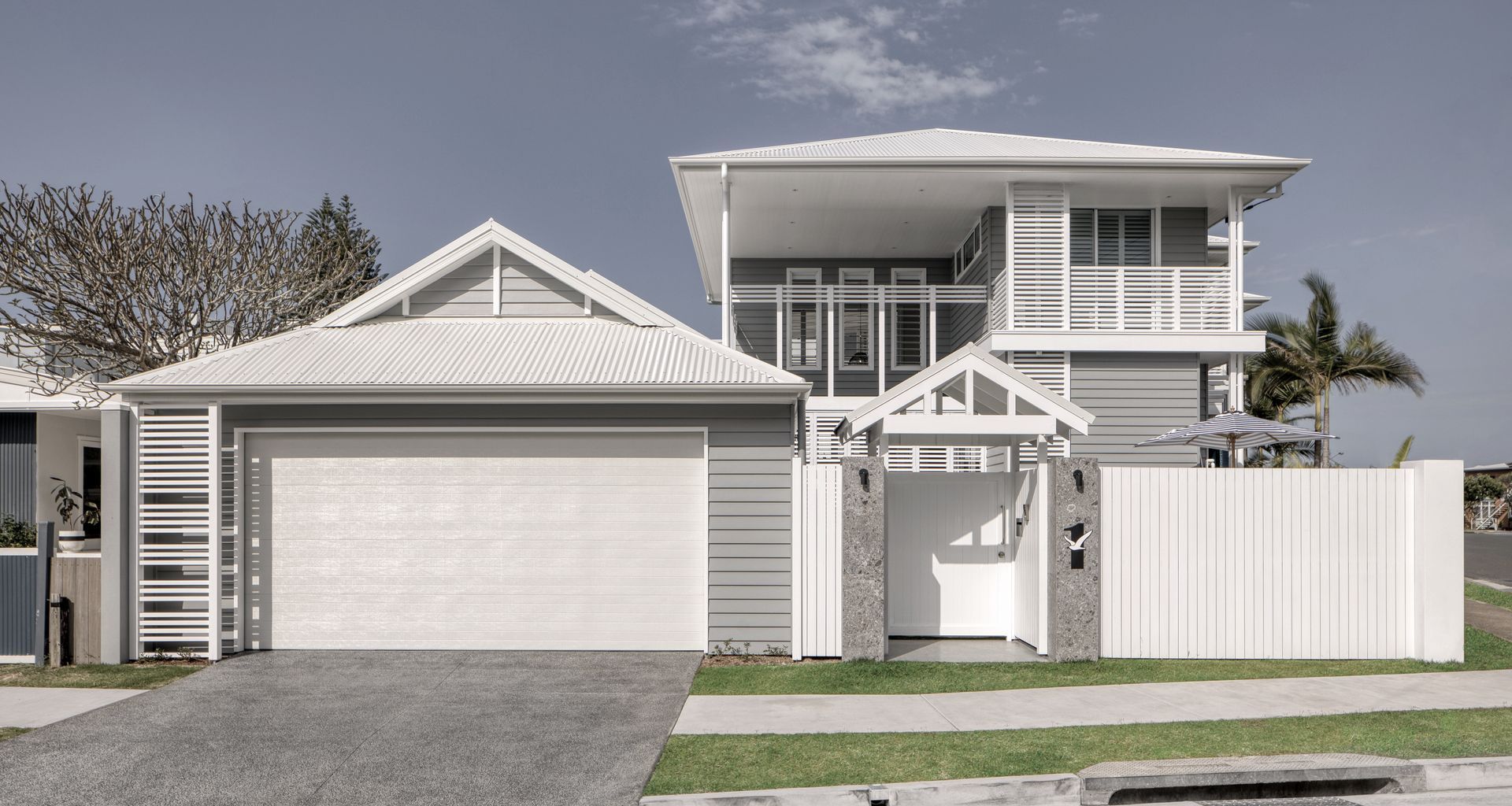 Seagull Avenue Residence banner