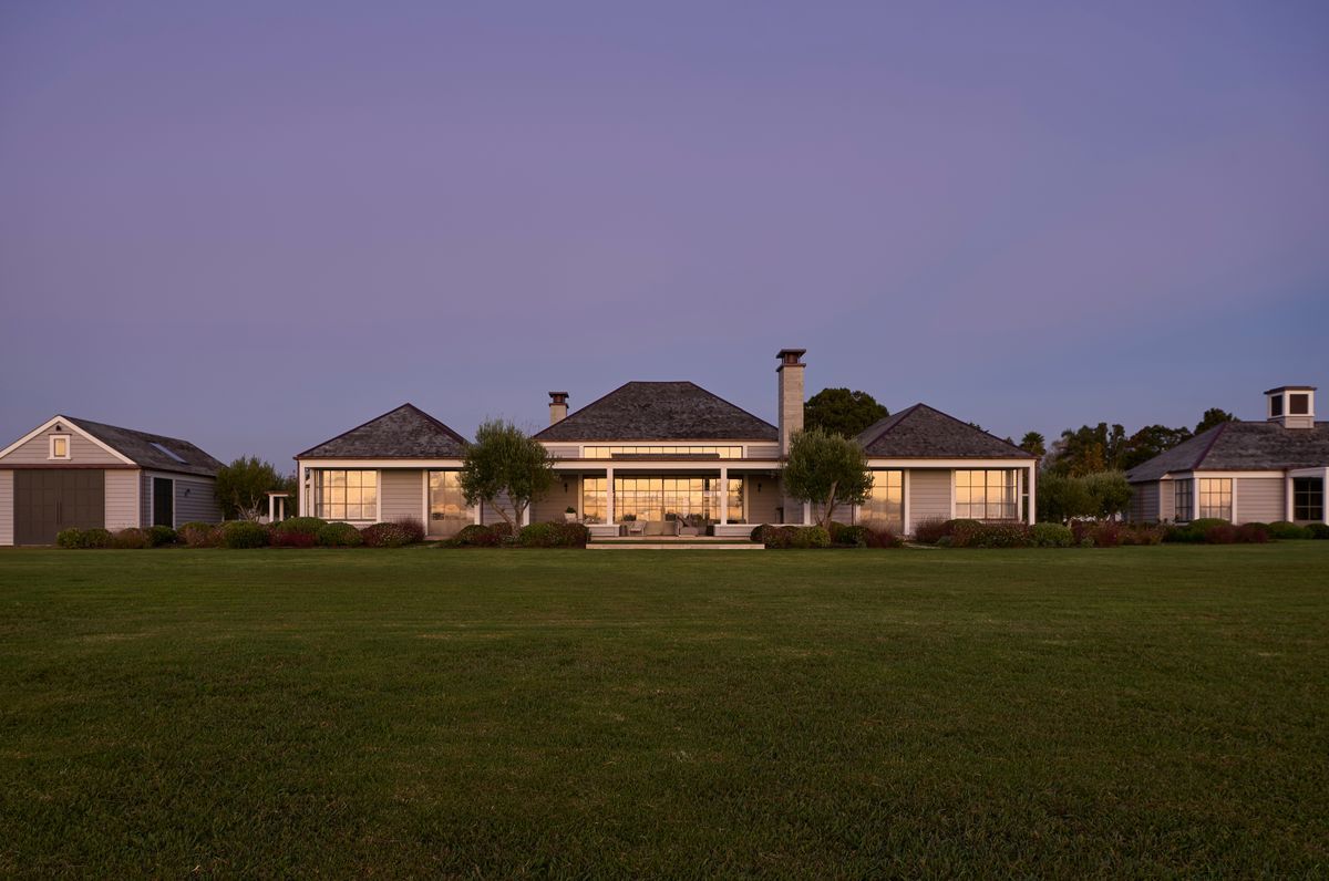 Waterfront Lifestyle