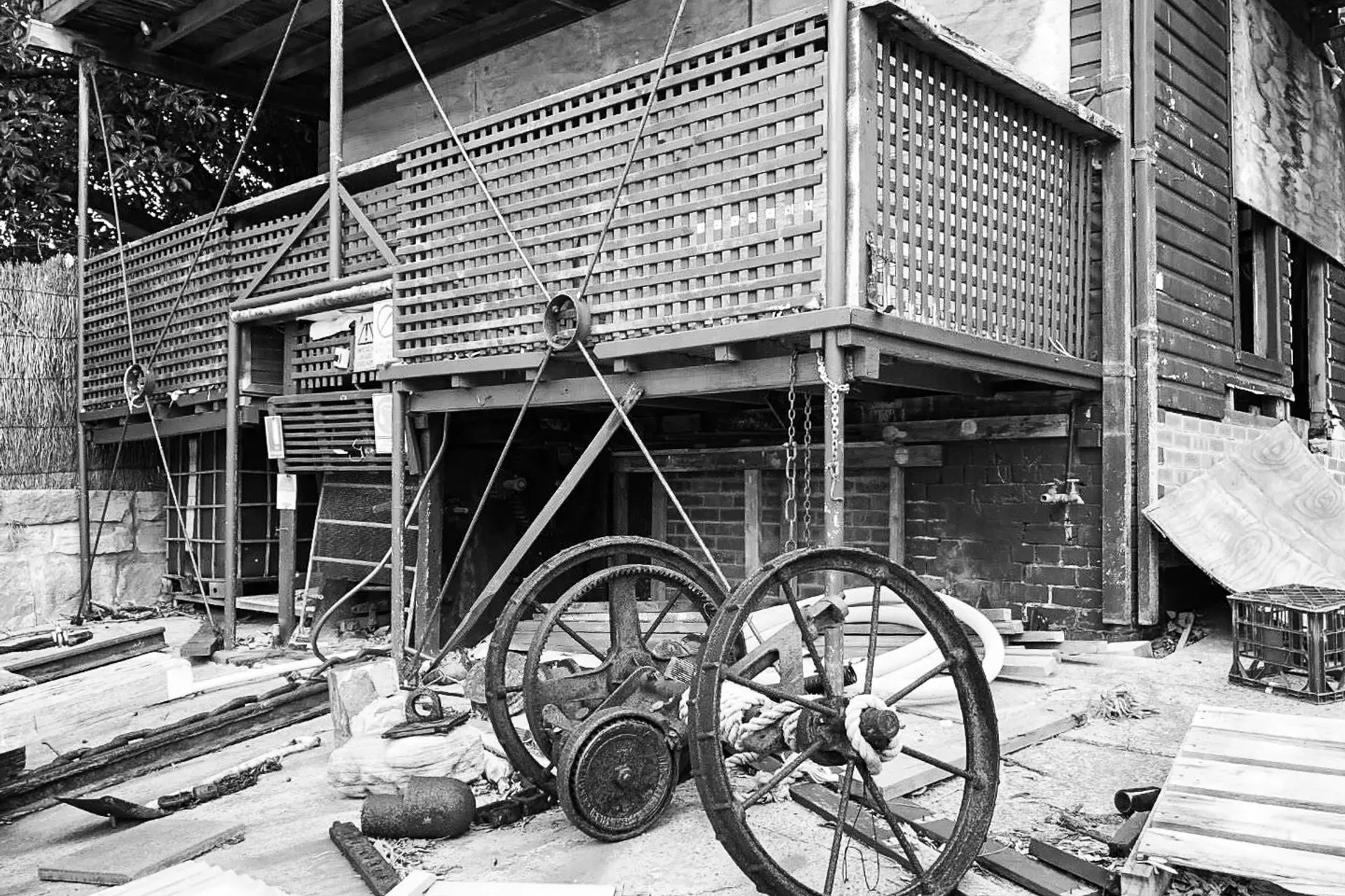 Photomontages: Virtual Ideas