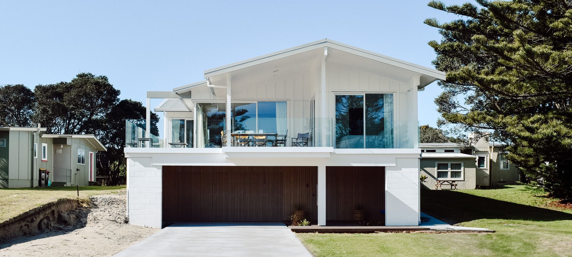 Diana Ave New Build banner