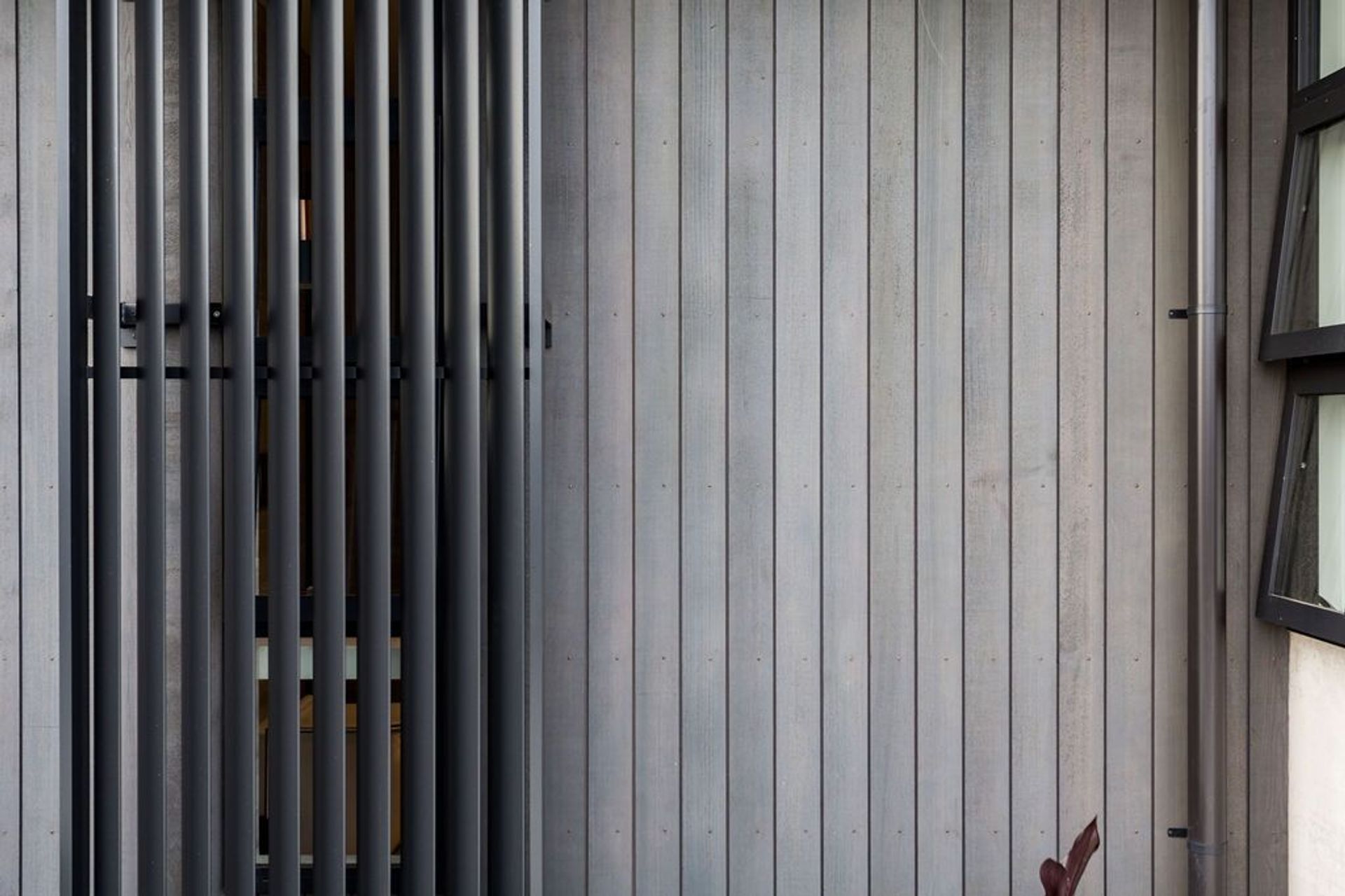 Double Louvre Roof Luxury