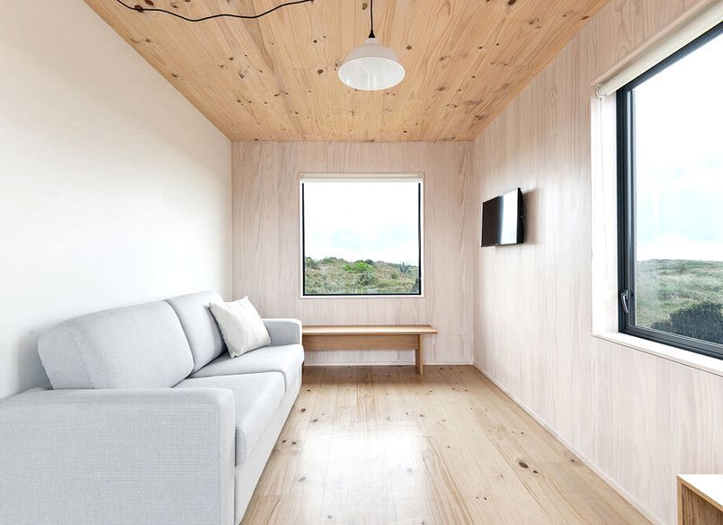 Whitewashed Bach, Waitarere Beach