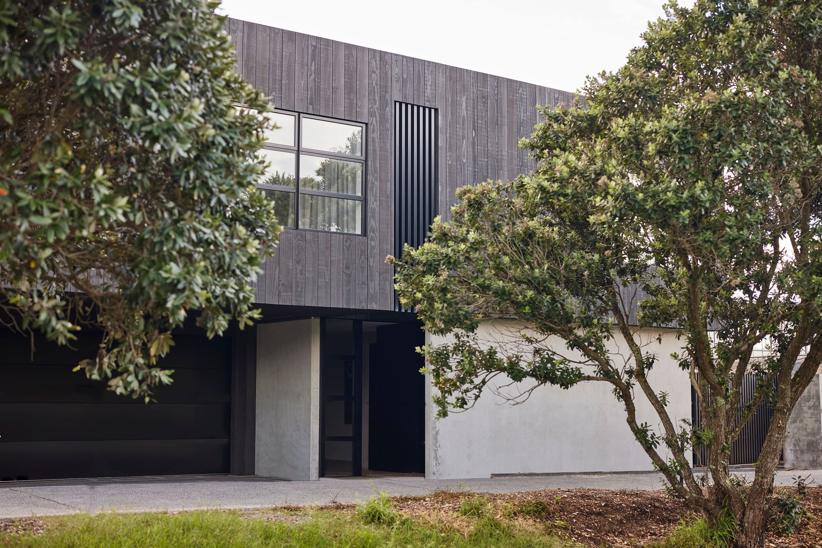 Concrete &amp; Wood