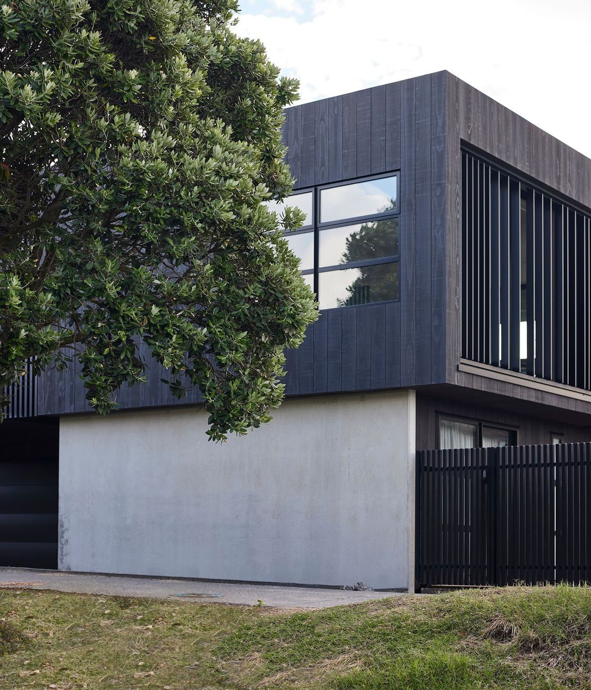 Concrete &amp; Wood