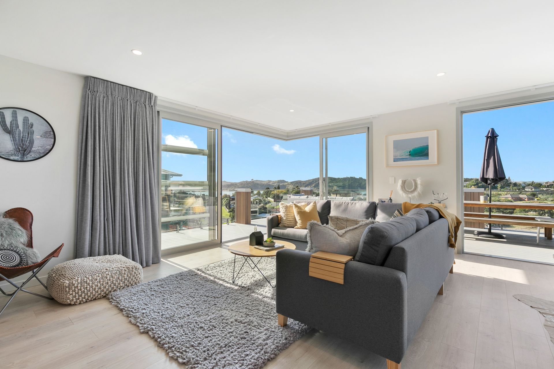 The Seaside Retreat, Raglan