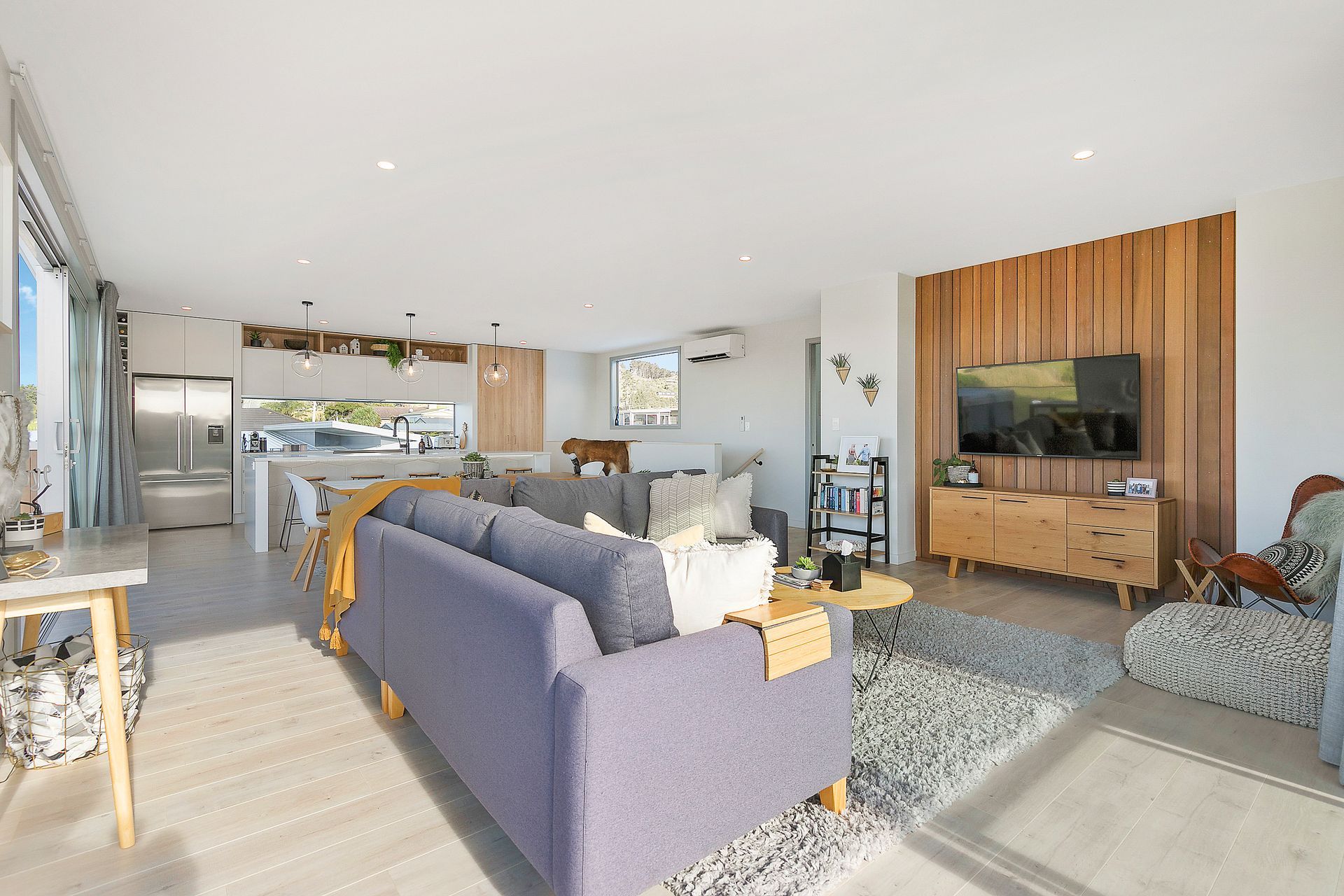 The Seaside Retreat, Raglan