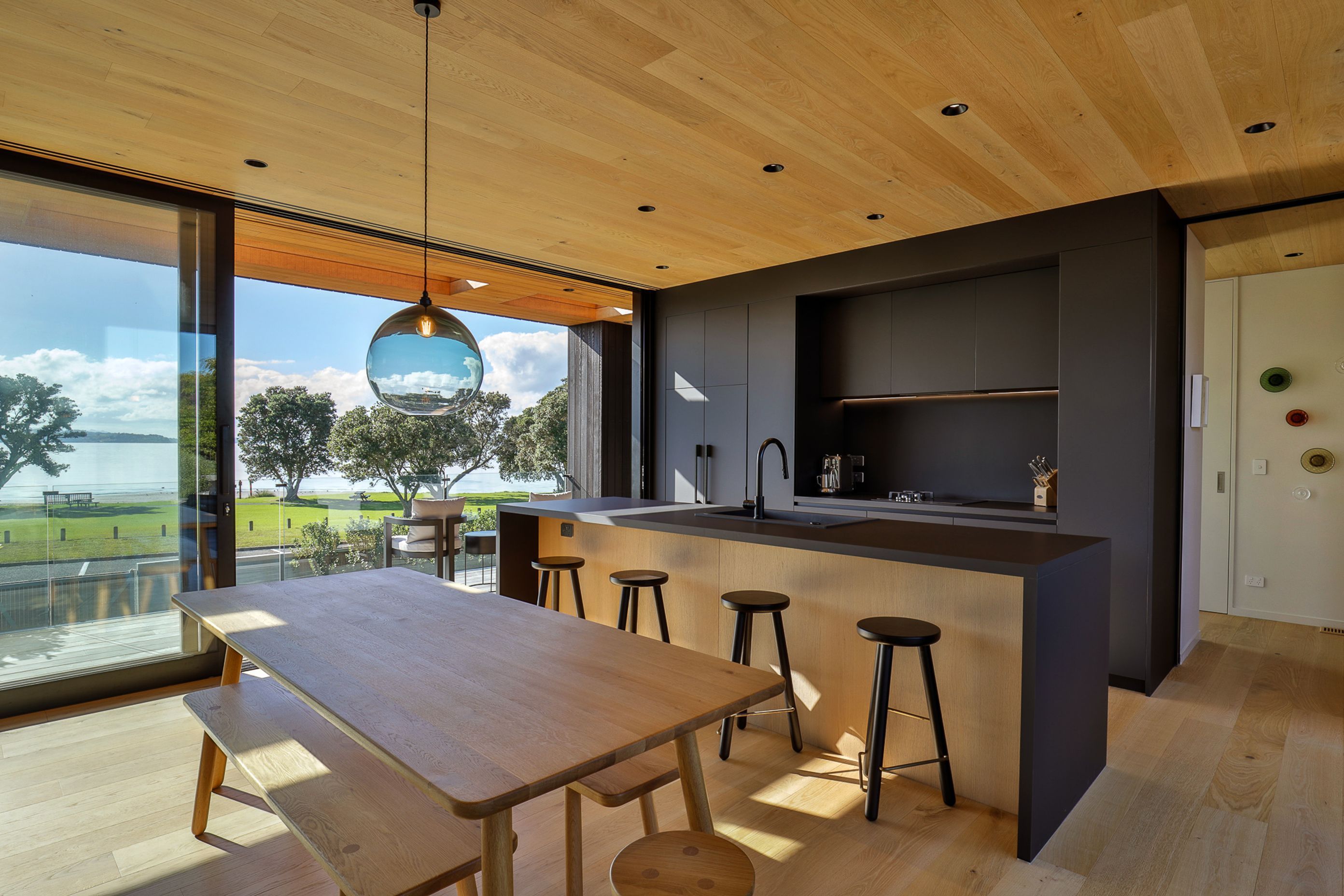 Snells Beach CoolHouse