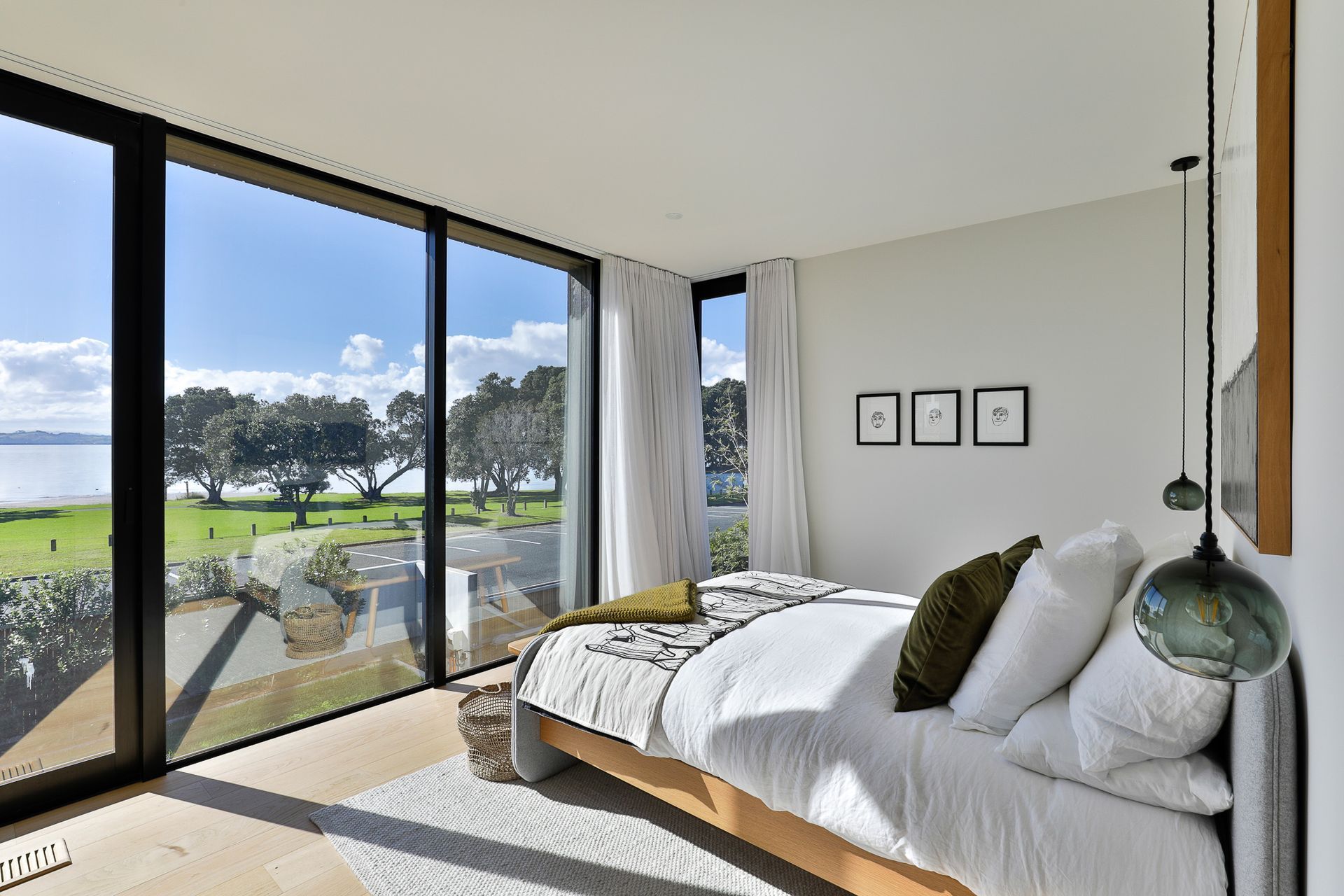 Snells Beach CoolHouse