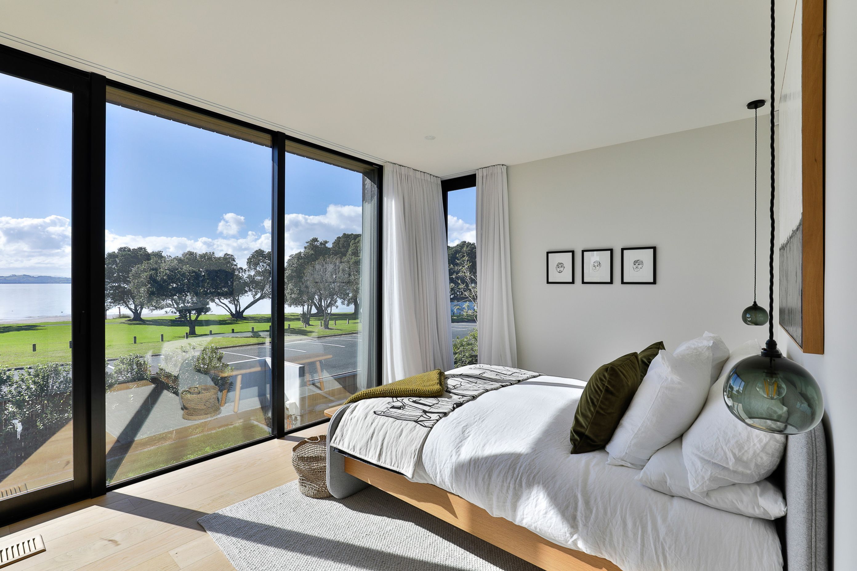 Snells Beach CoolHouse