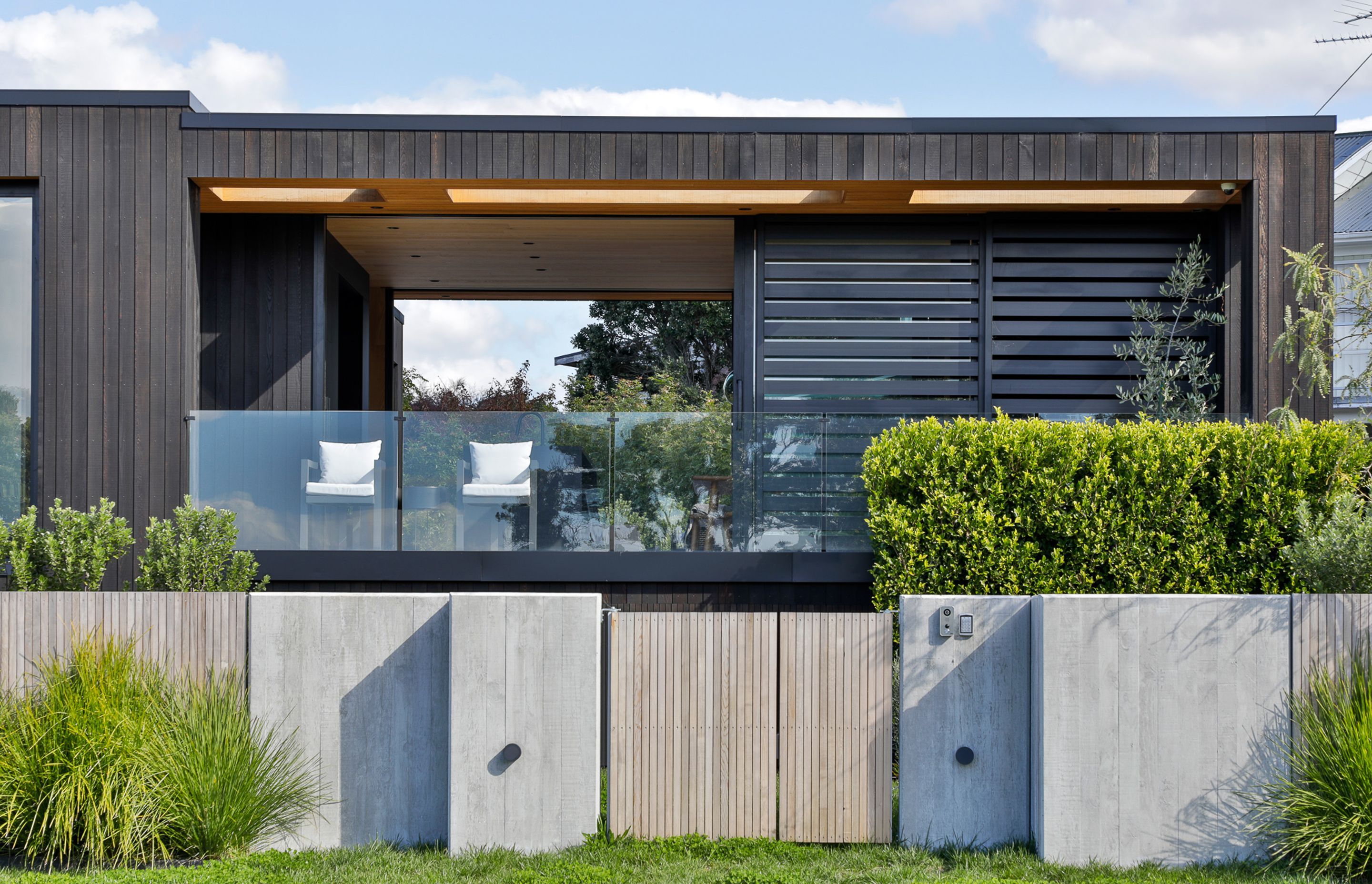 Snells Beach CoolHouse