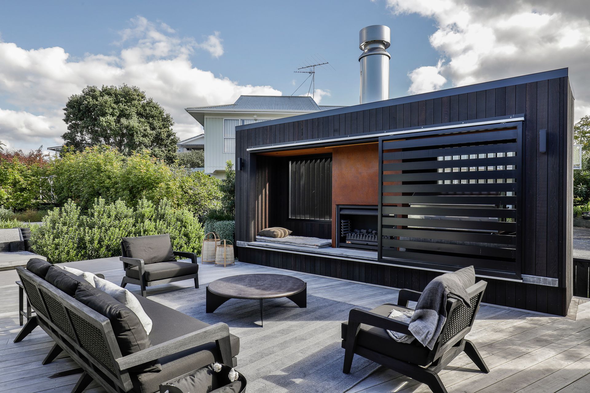 Snells Beach CoolHouse