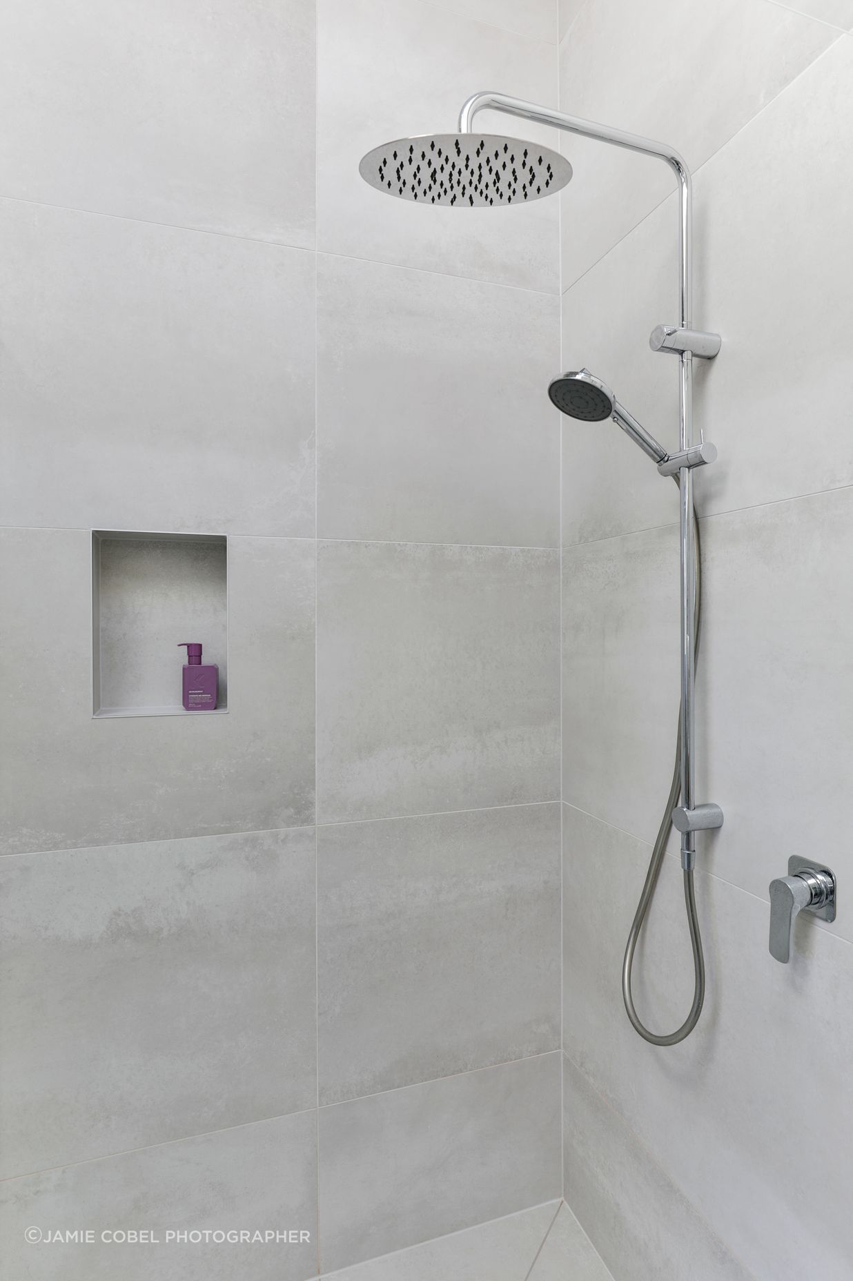 Ensuite: Ferrocemento Bianco 597x1196mm