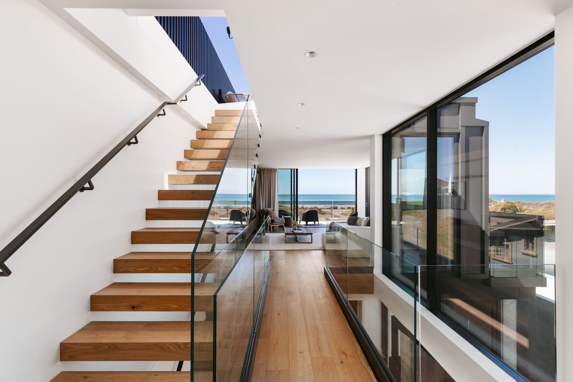 builders-tauranga-custom-stairs.jpg