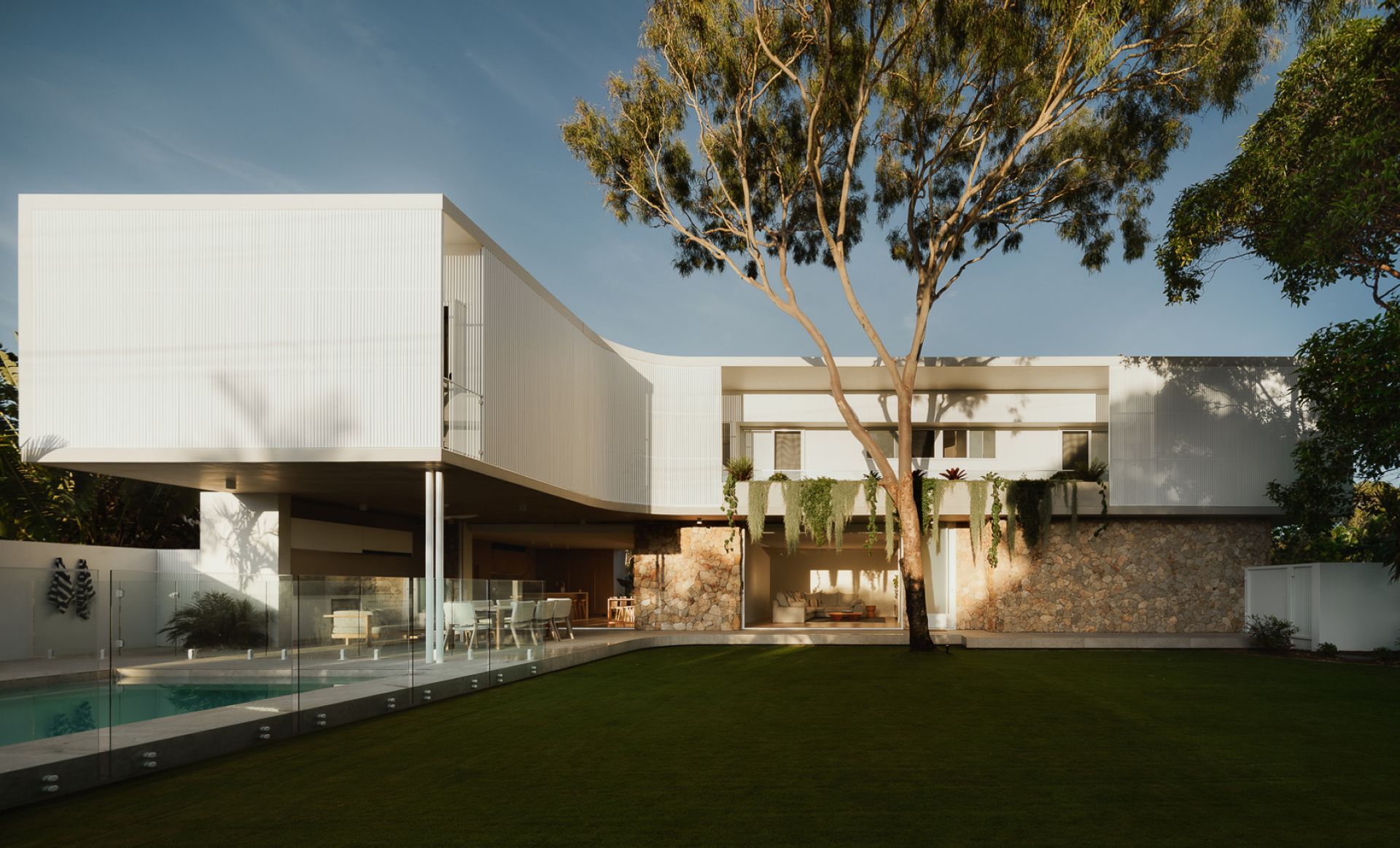 Halcón House