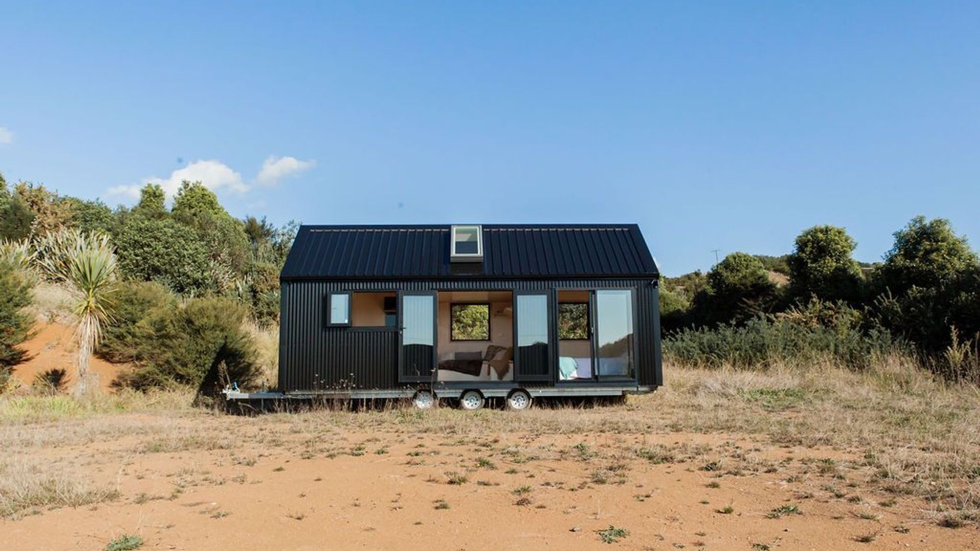 The Everest Tiny Home banner
