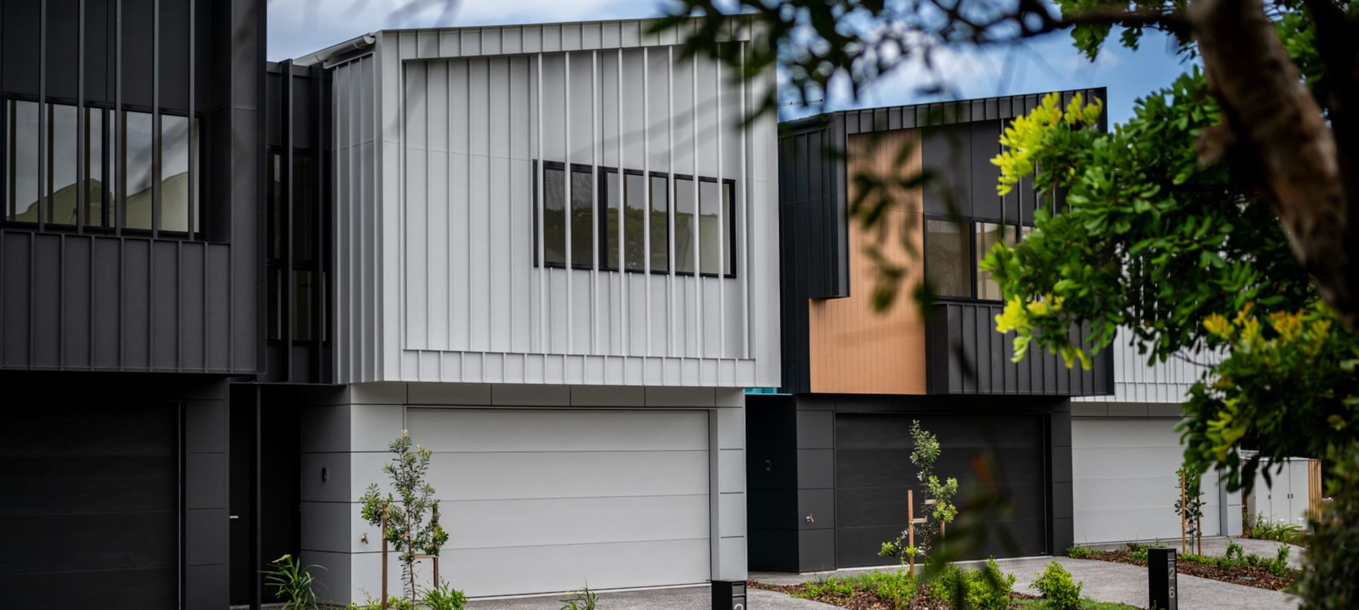 Beachside Living - Sunshine Coast banner