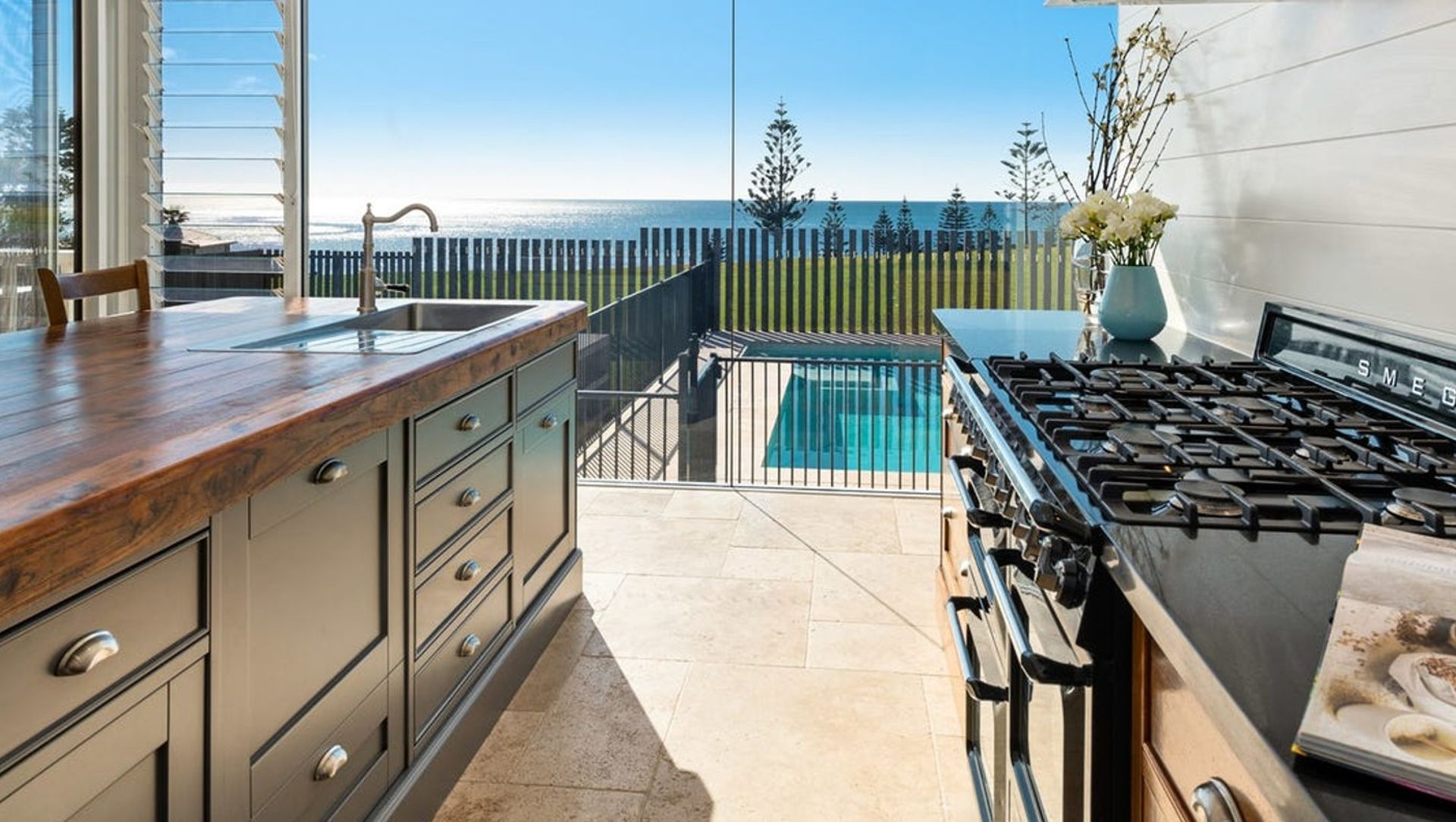 First Choice Classic Travertine Tumbled