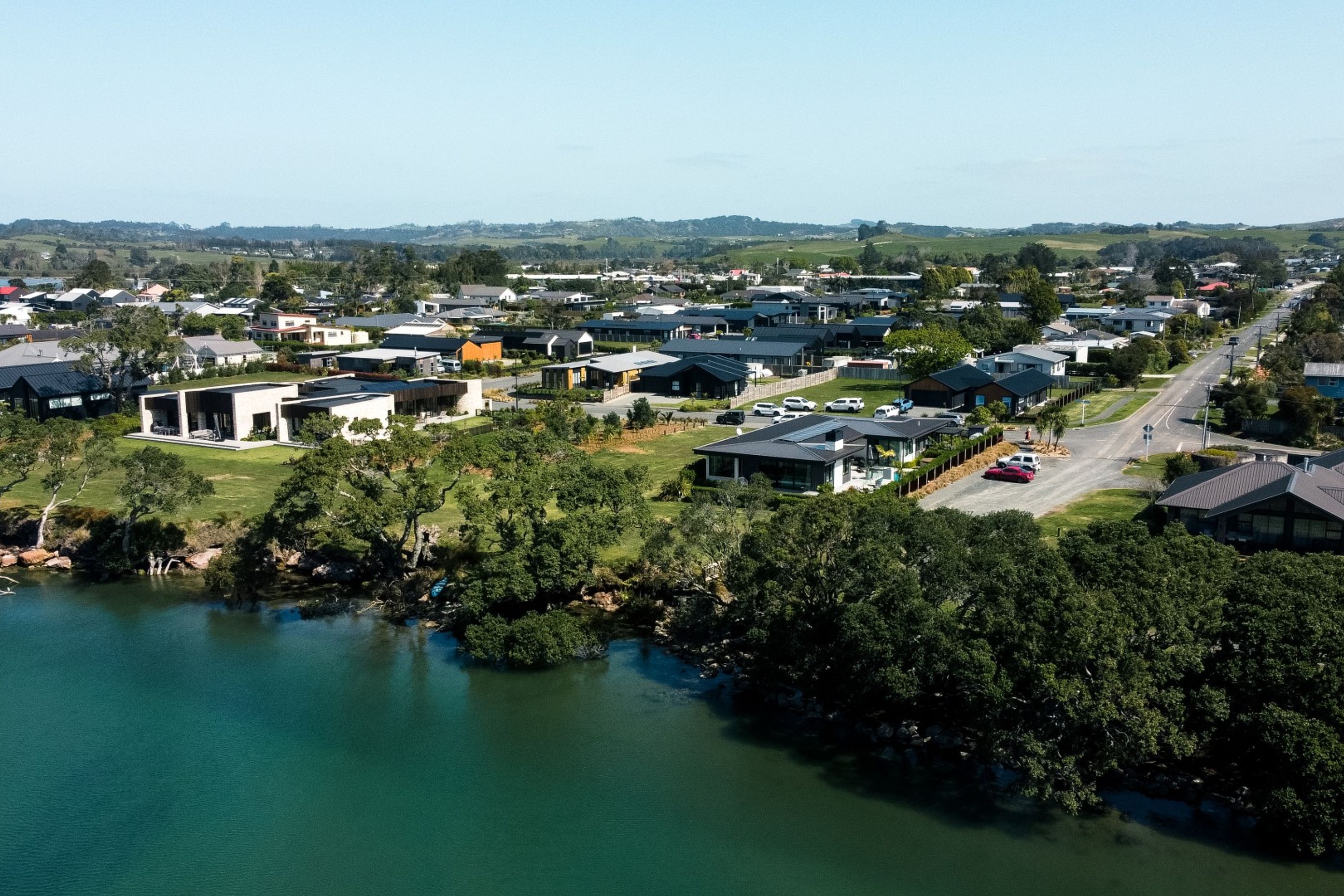 mangawhai-architecture-harbour-views-waterfront-design-arcline-architecture-3.jpg