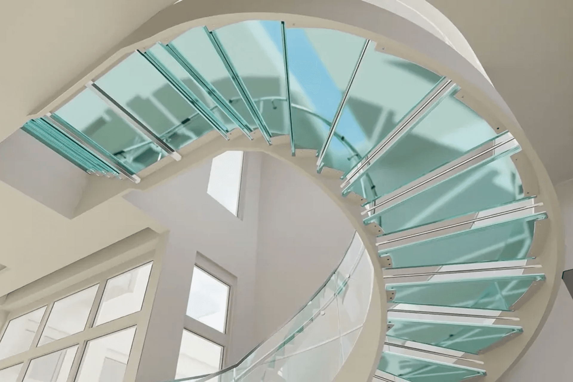 The White House – All Class &amp; Almost All Glass