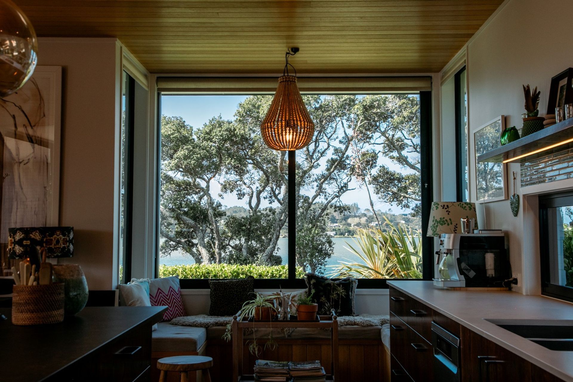 mid-century-modern-kitchen-design-arcline-architecture-mangawhai-water-views-4.jpg