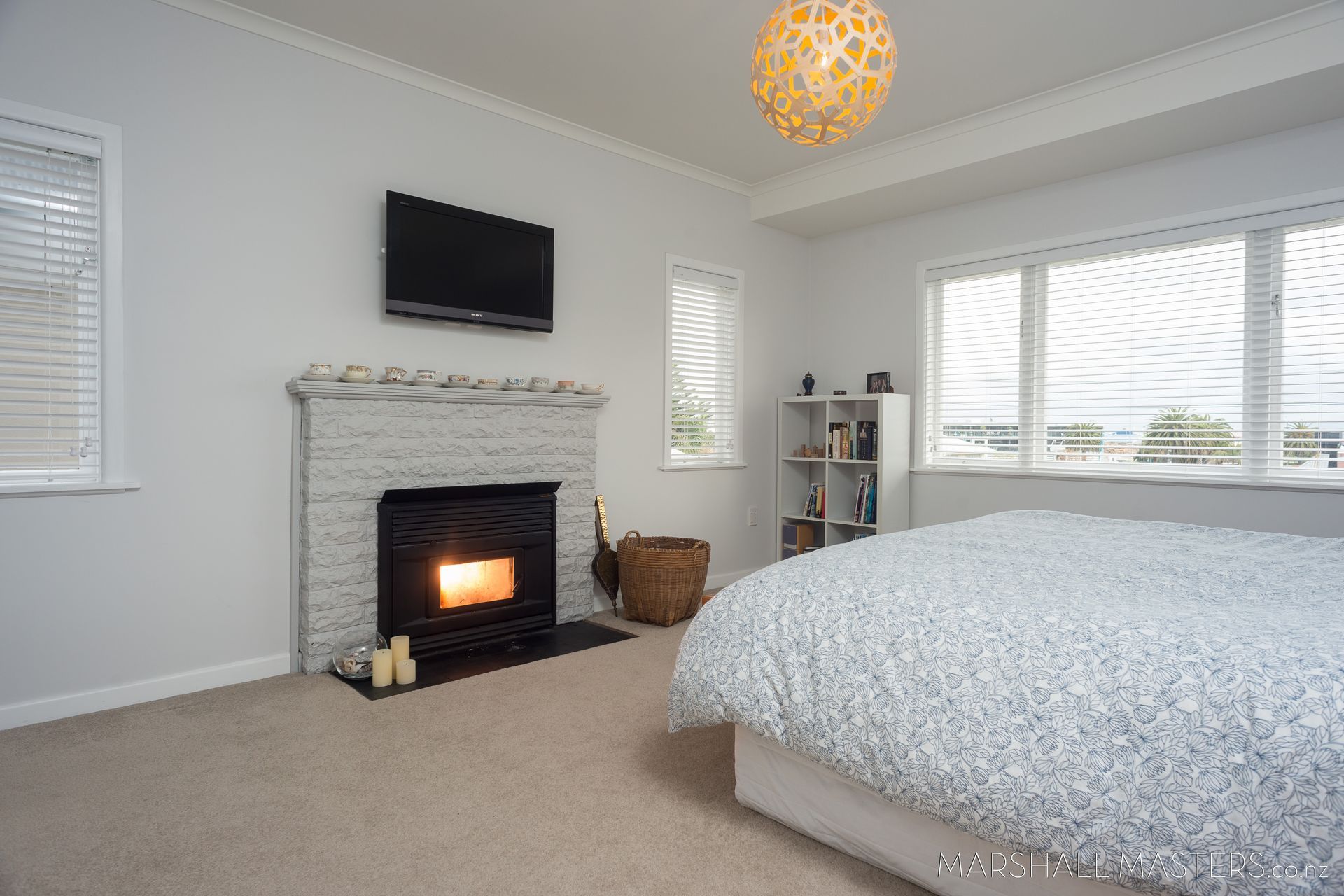 Renovation of Circa 1930s Mount Maunanui Bach