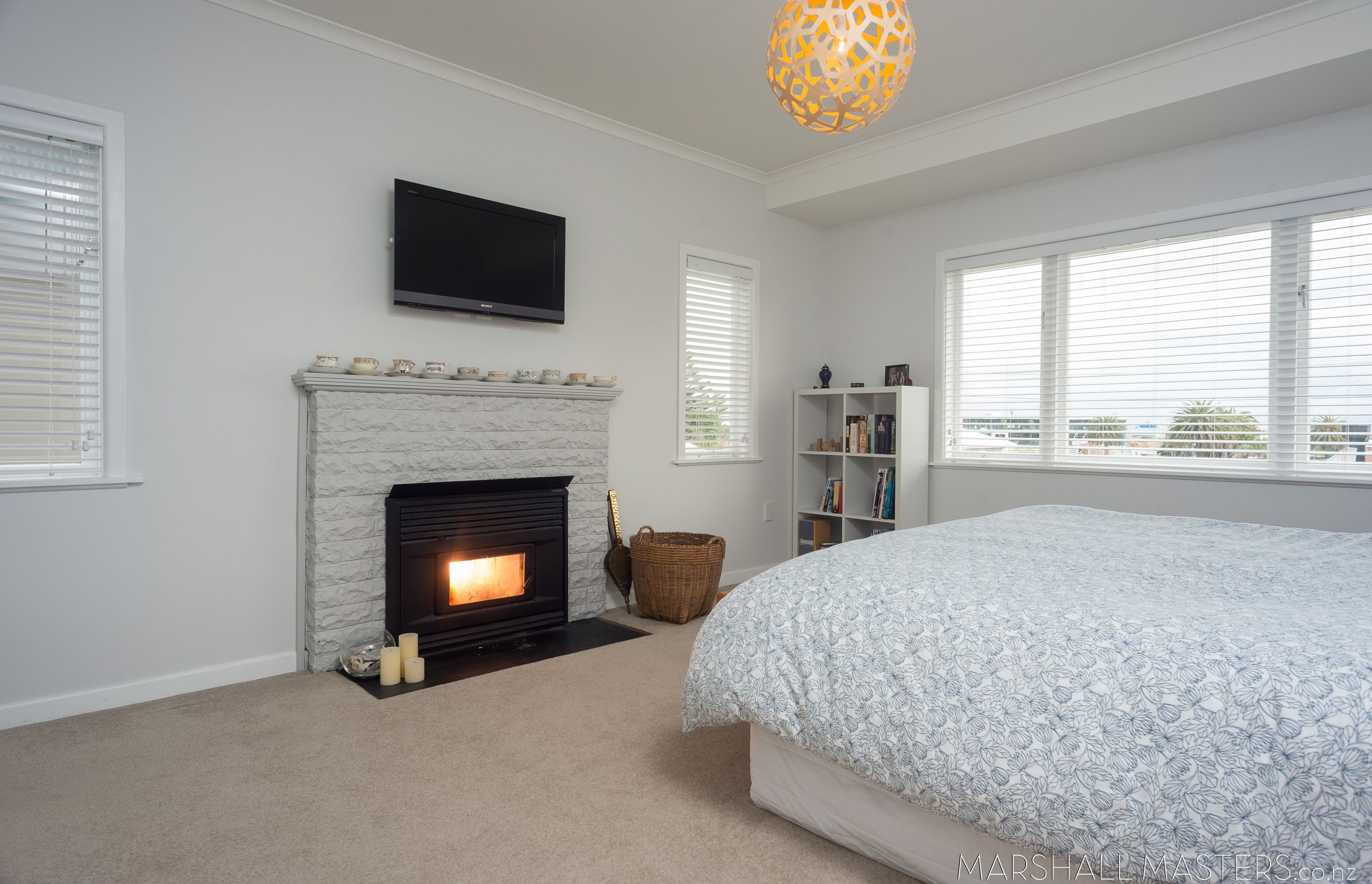 Renovation of Circa 1930s Mount Maunanui Bach