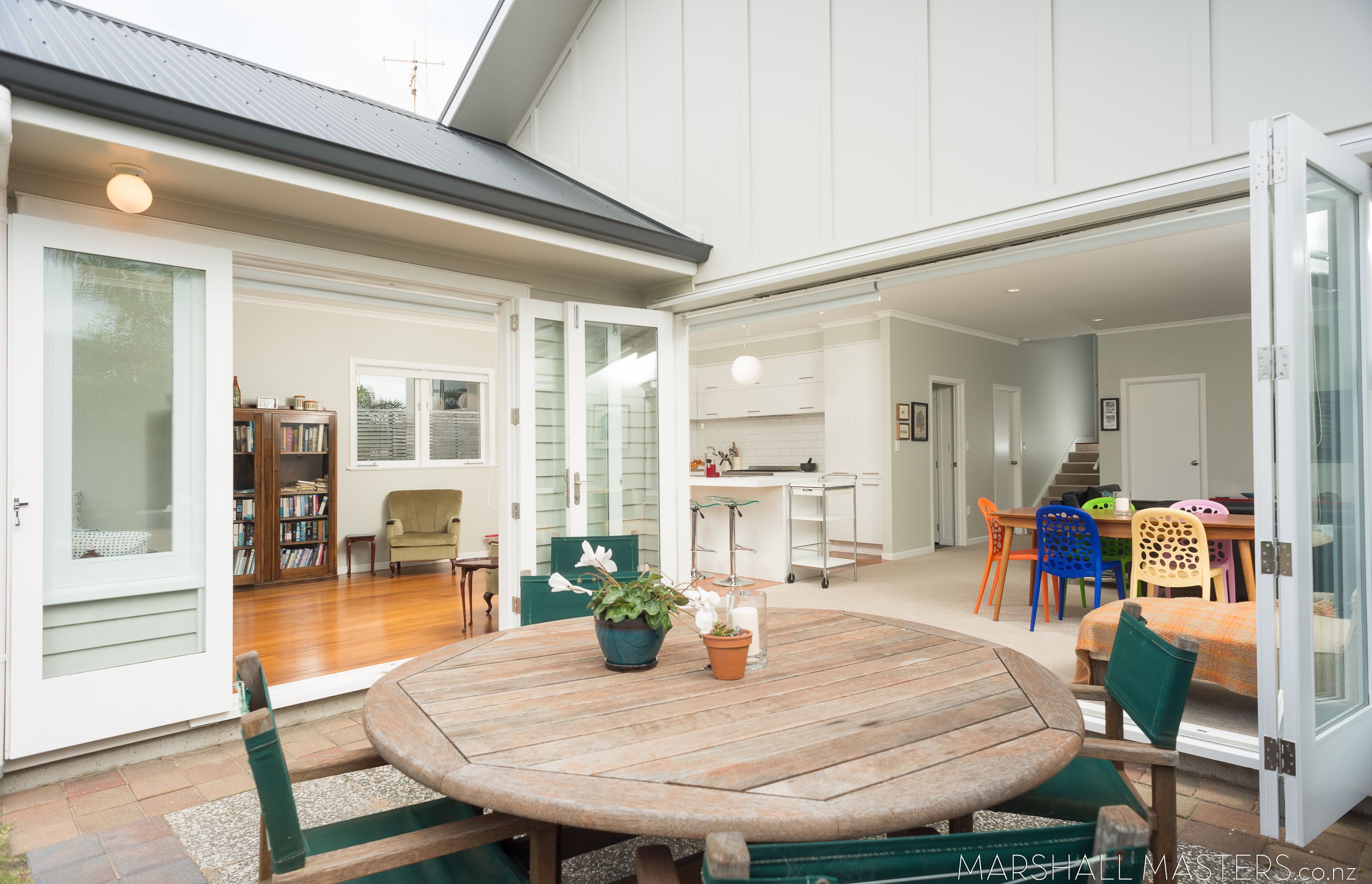 Renovation of Circa 1930s Mount Maunanui Bach