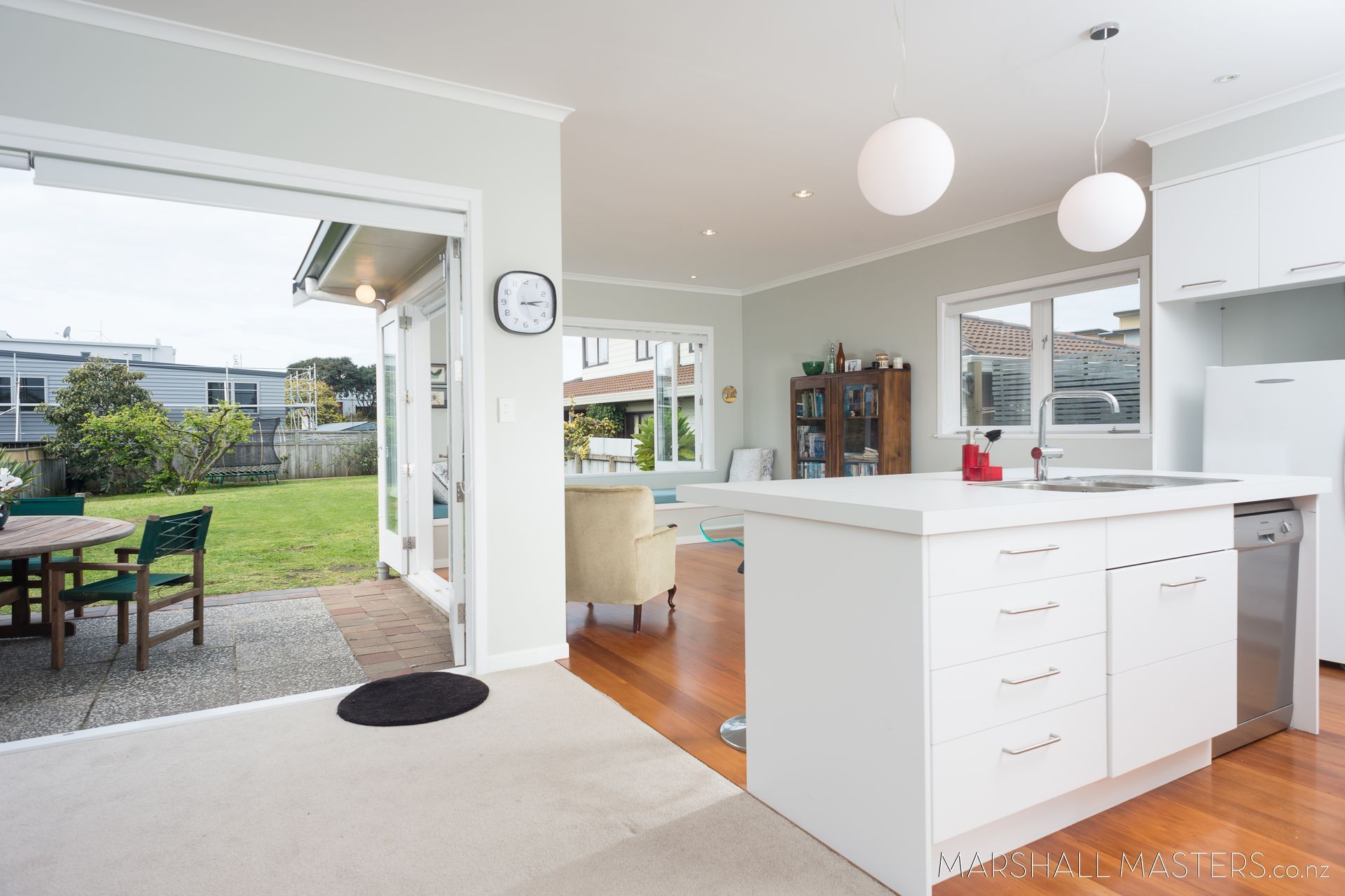 Renovation of Circa 1930s Mount Maunanui Bach