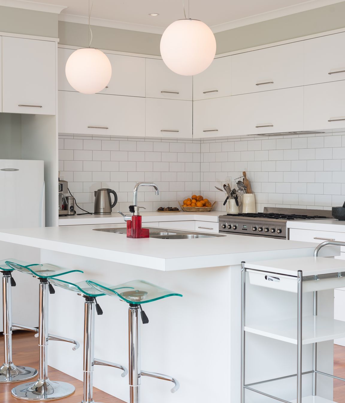 Renovation of Circa 1930s Mount Maunanui Bach