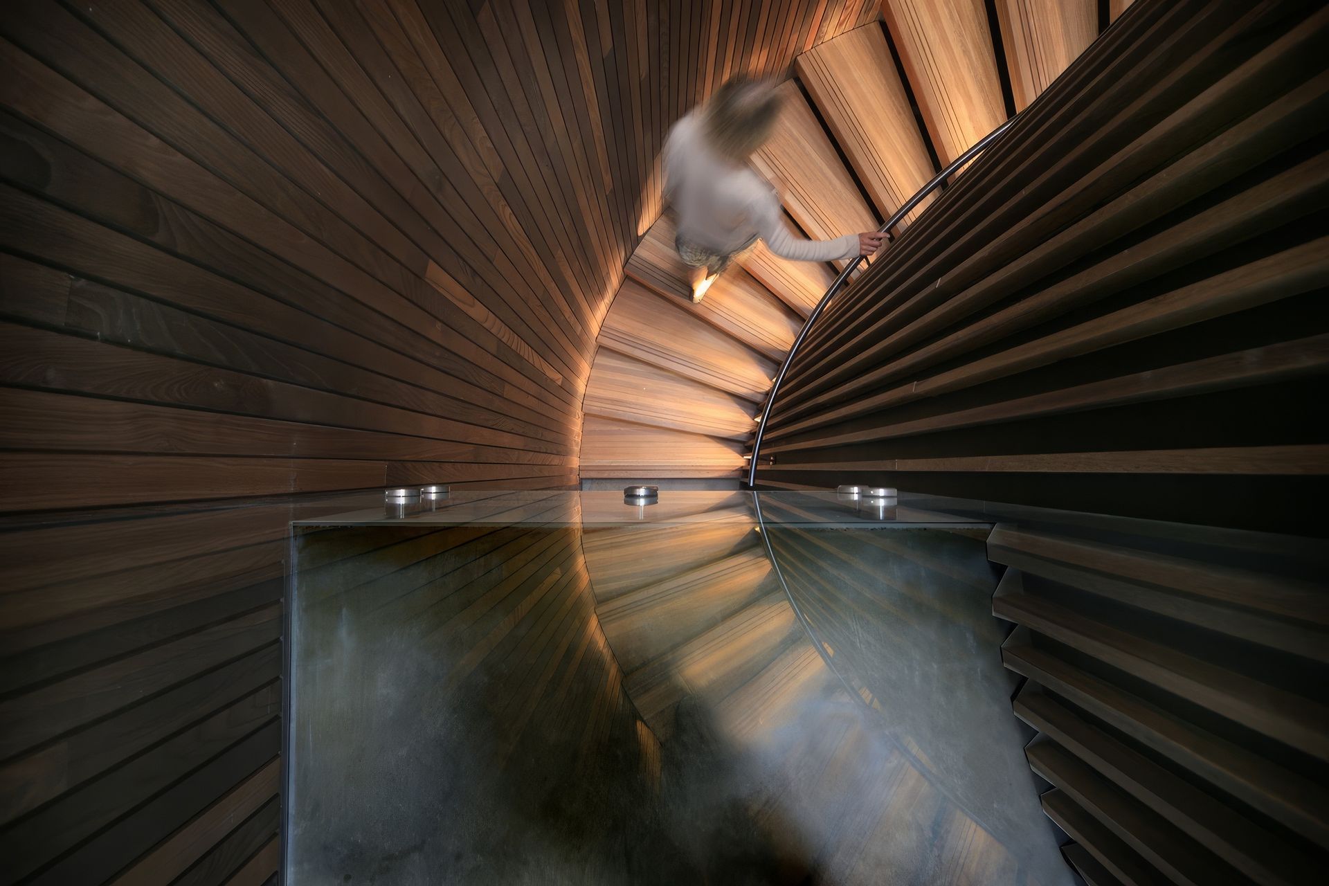 polehouse-stairwella.jpg