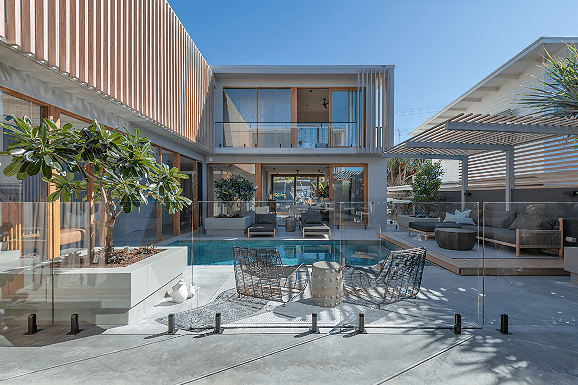 Photography: Patrick Oberem, Blue Fish Imaging