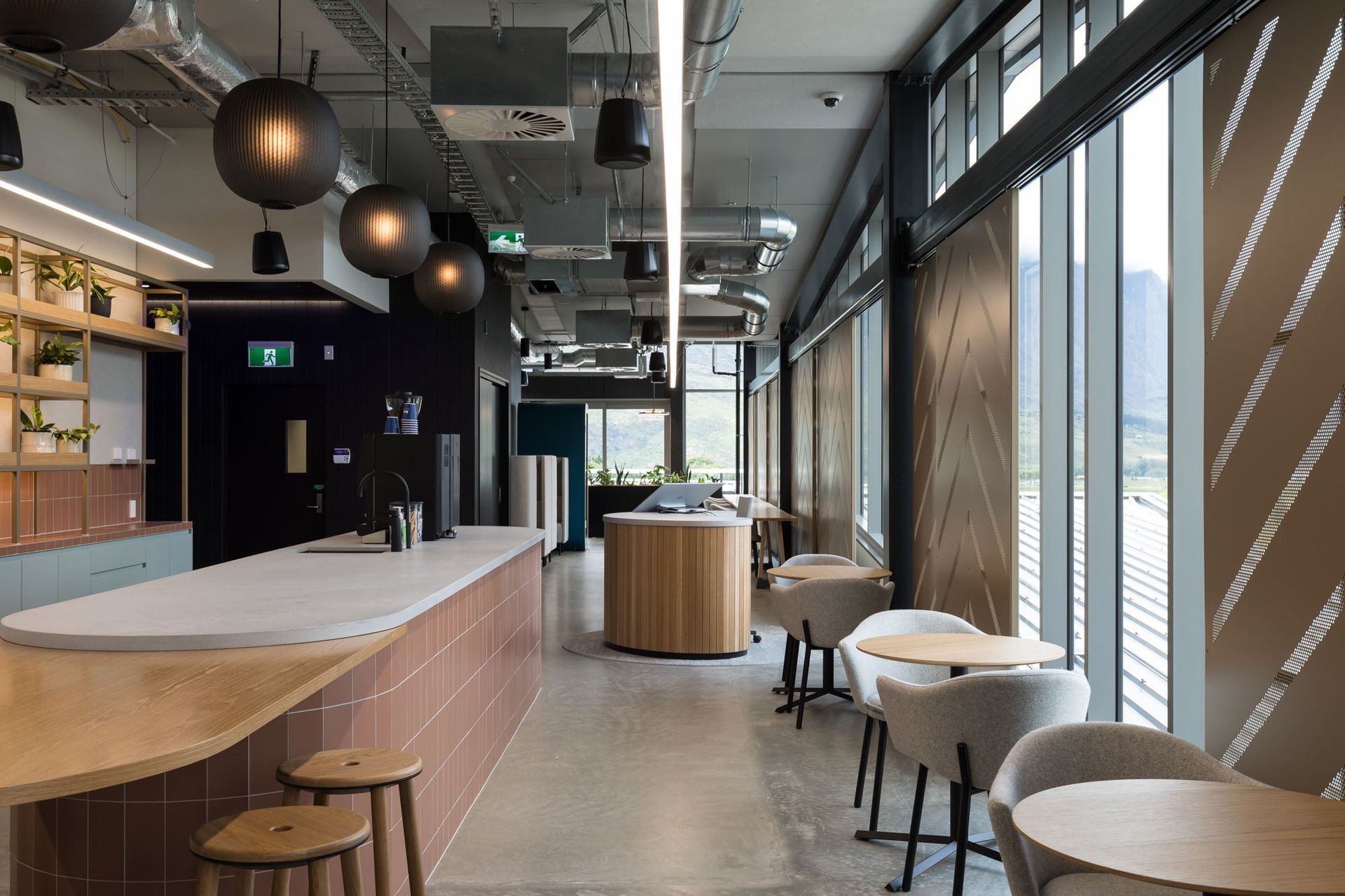 BNZ Partner Centre Queenstown by Warren and Mahoney