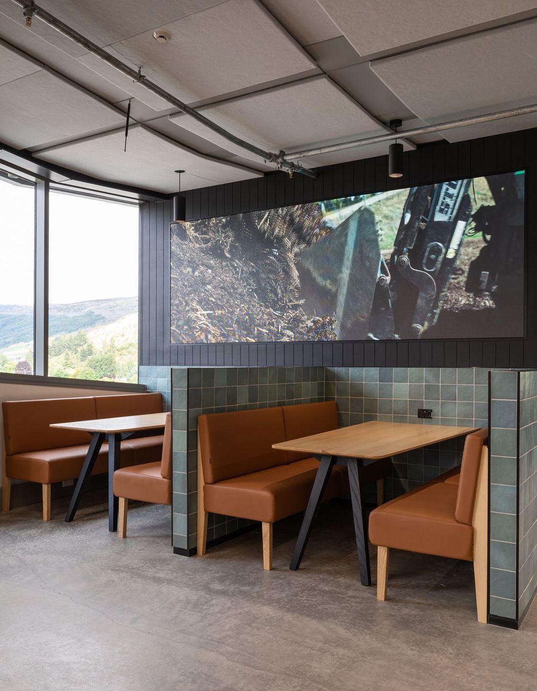 BNZ Partner Centre Queenstown by Warren and Mahoney