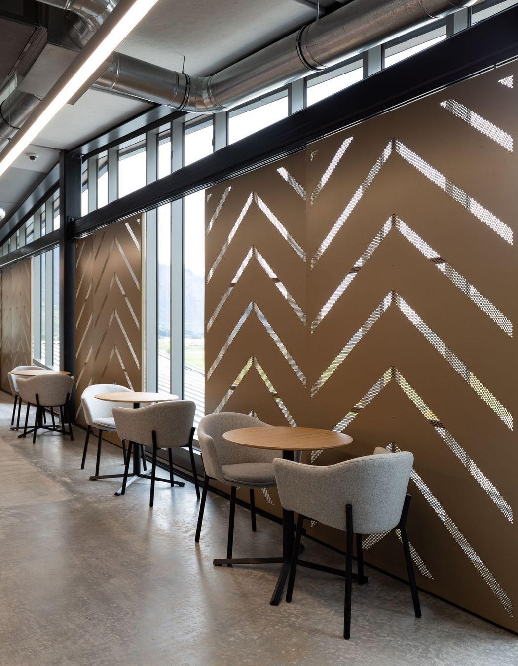 BNZ Partner Centre Queenstown by Warren and Mahoney