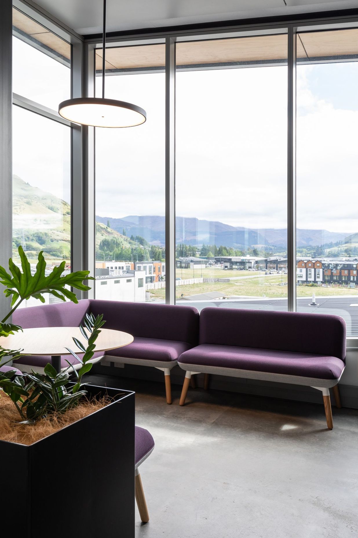 BNZ Partner Centre Queenstown by Warren and Mahoney