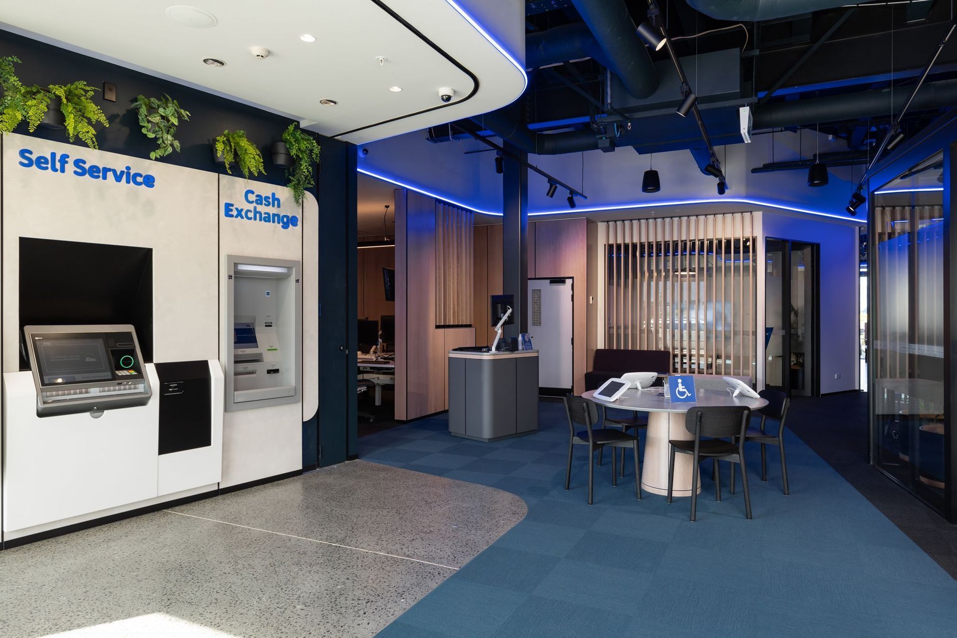 BNZ Partner Centre Queenstown by Warren and Mahoney