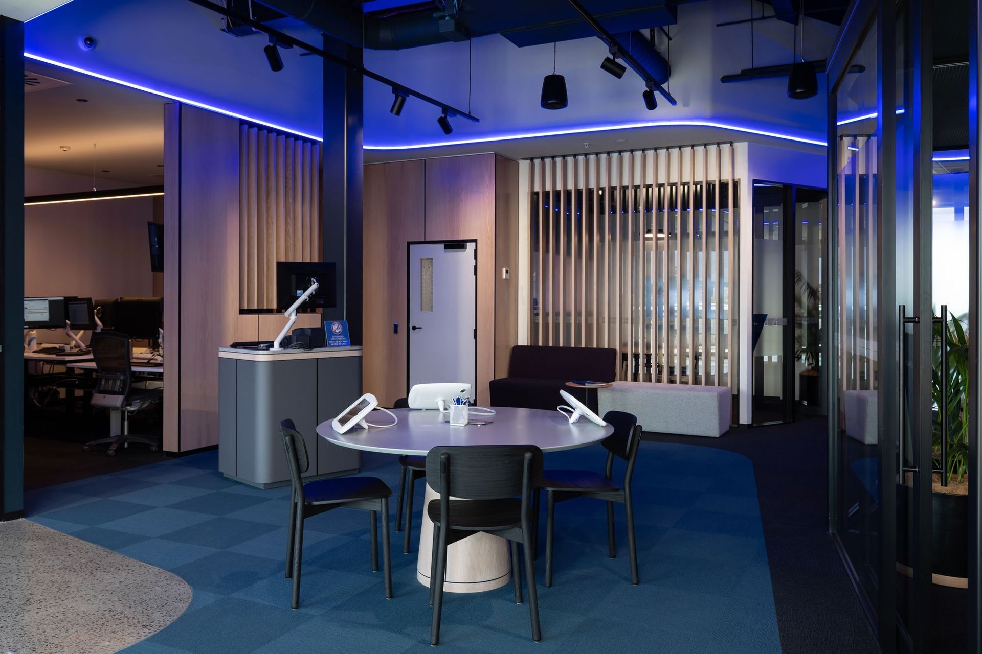 BNZ Partner Centre Queenstown by Warren and Mahoney