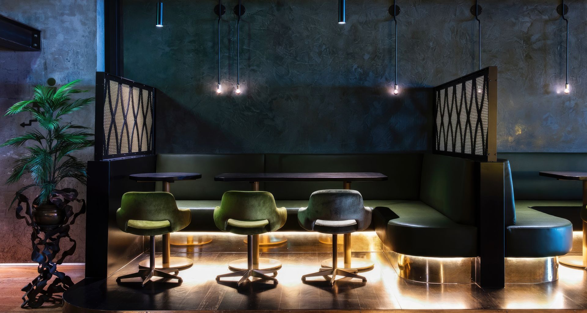 Diesel Bar banner