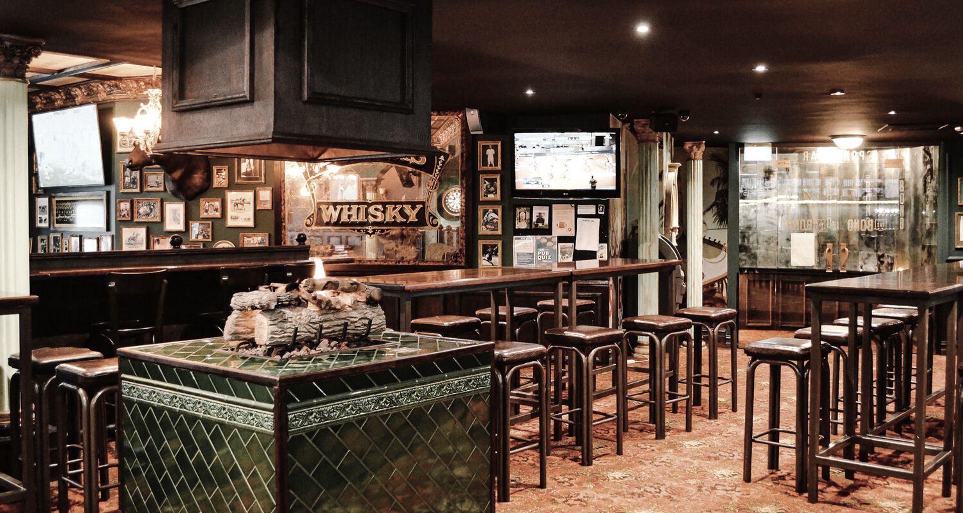 The Bond - Sports Bar banner
