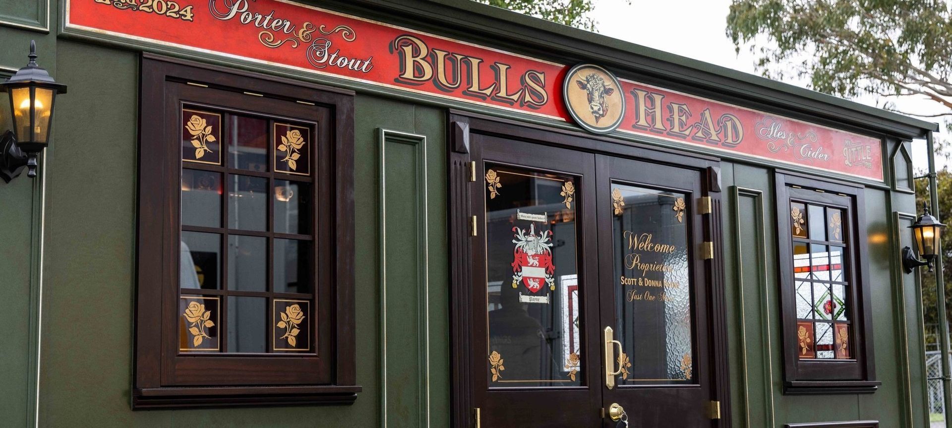 Bulls Head banner