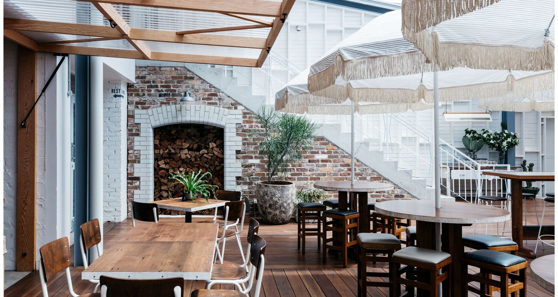 Park House Hotel, Mona Vale banner