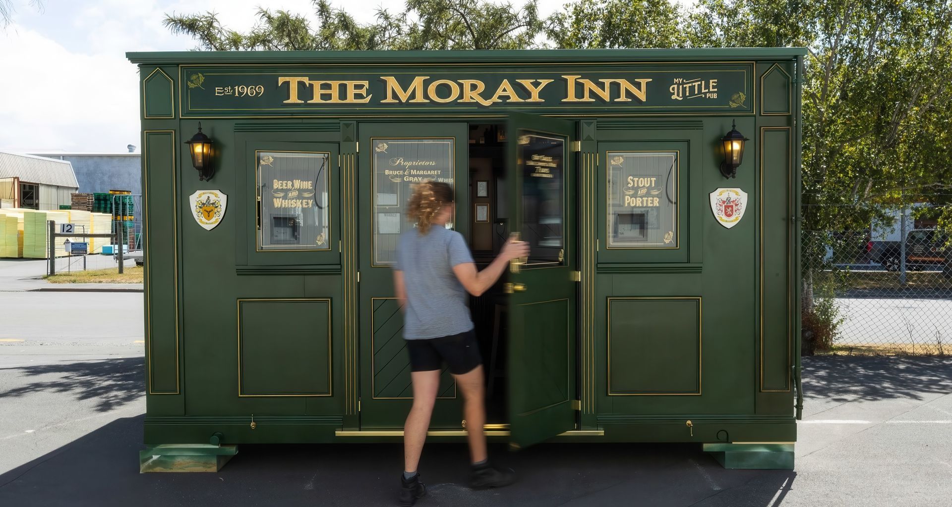 The Moray Inn banner