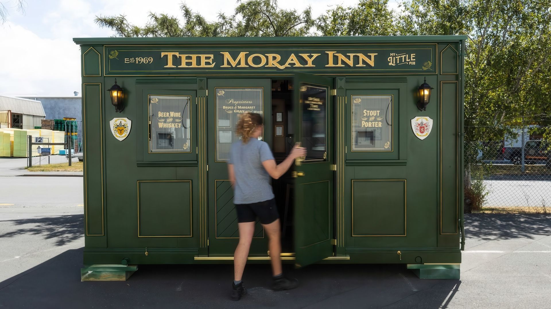 The Moray Inn banner