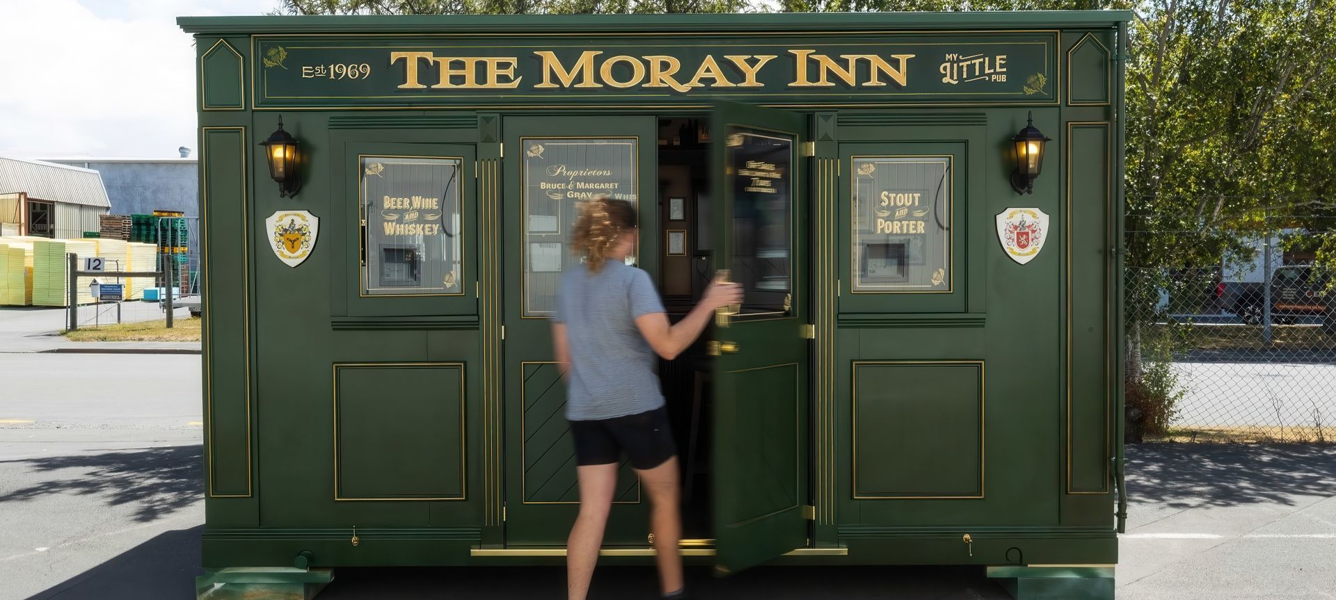 The Moray Inn banner