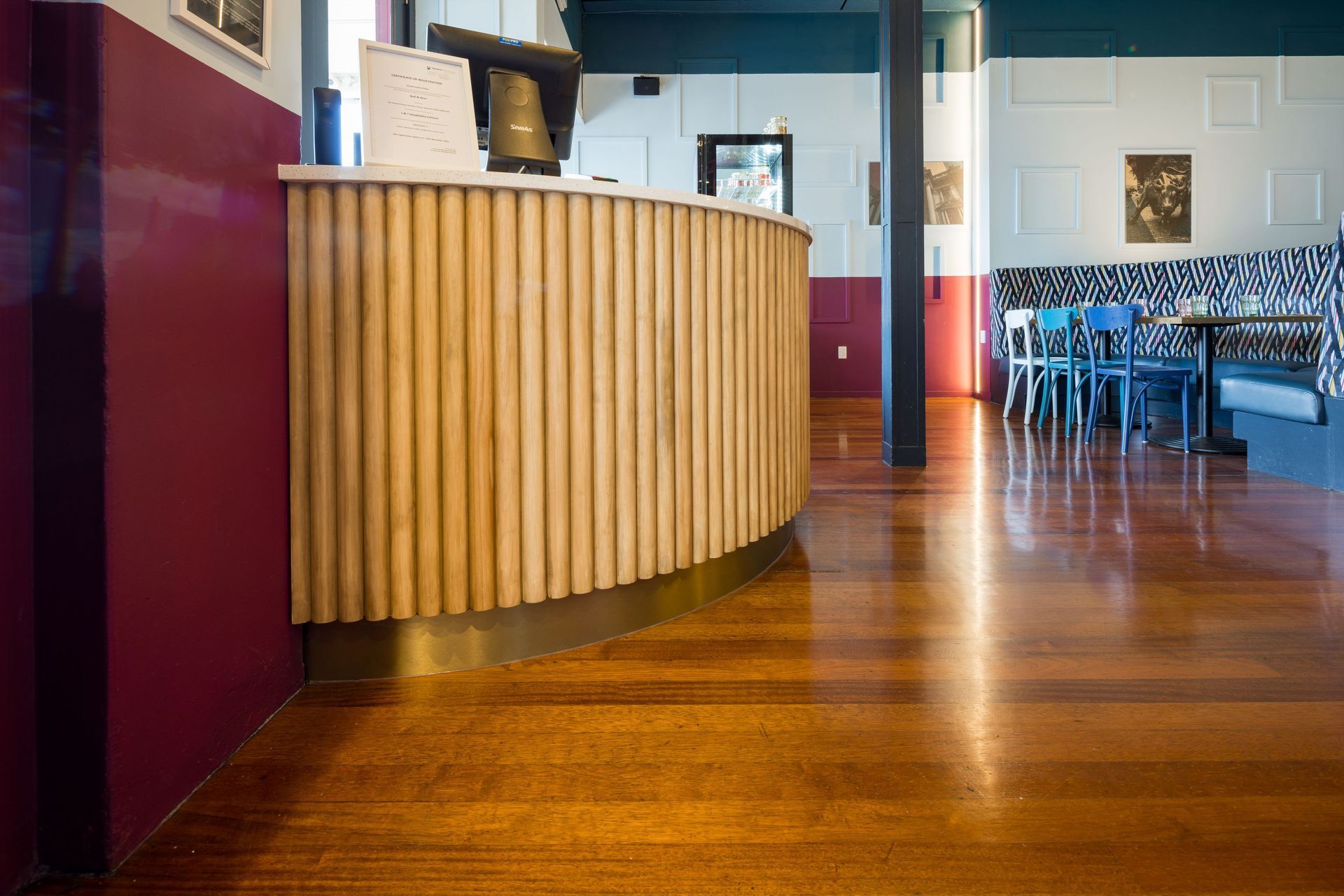 Bull and Bear, Hamilton