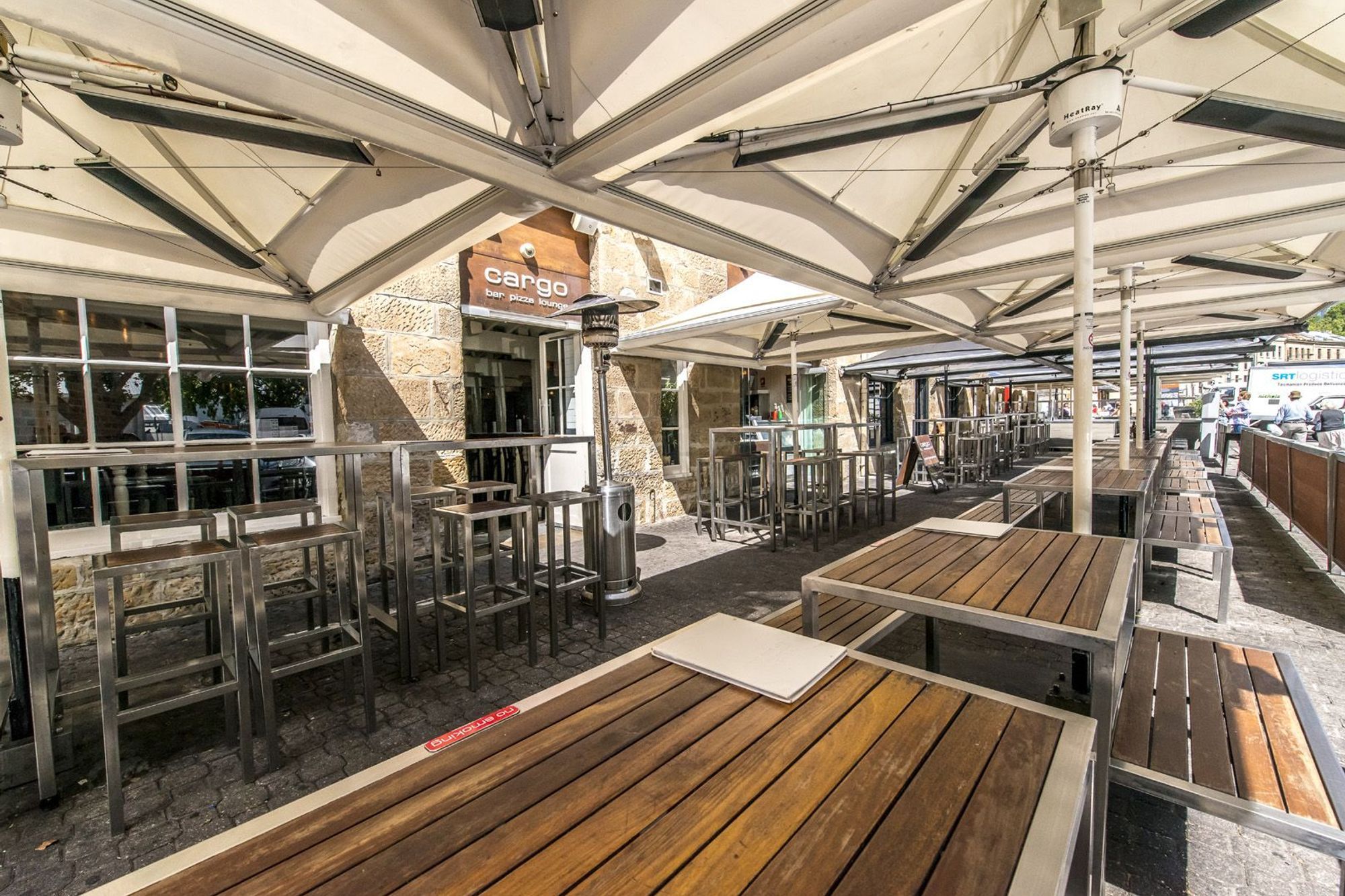Cargo Bar