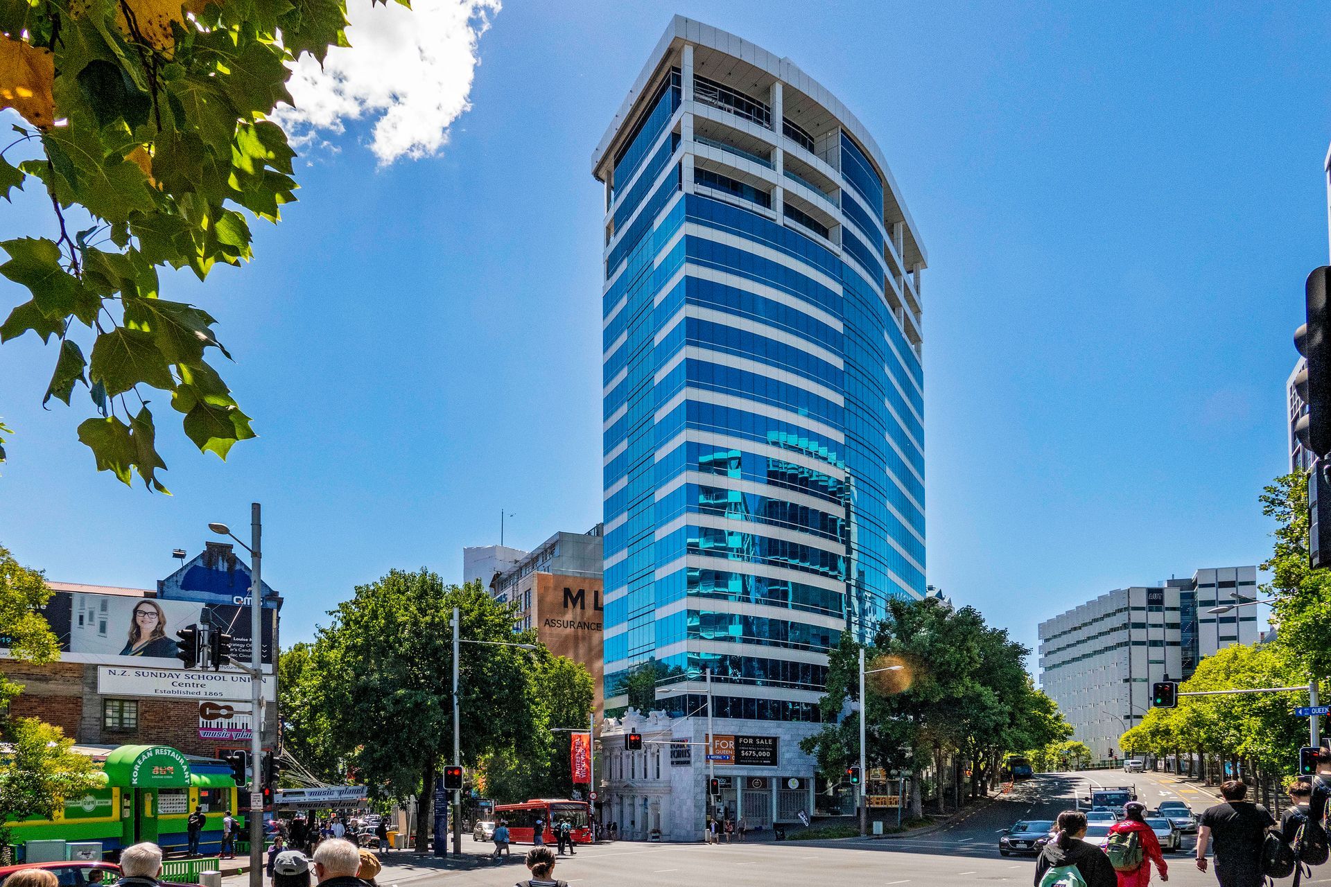A-Four-Points-Exterior-002.jpg