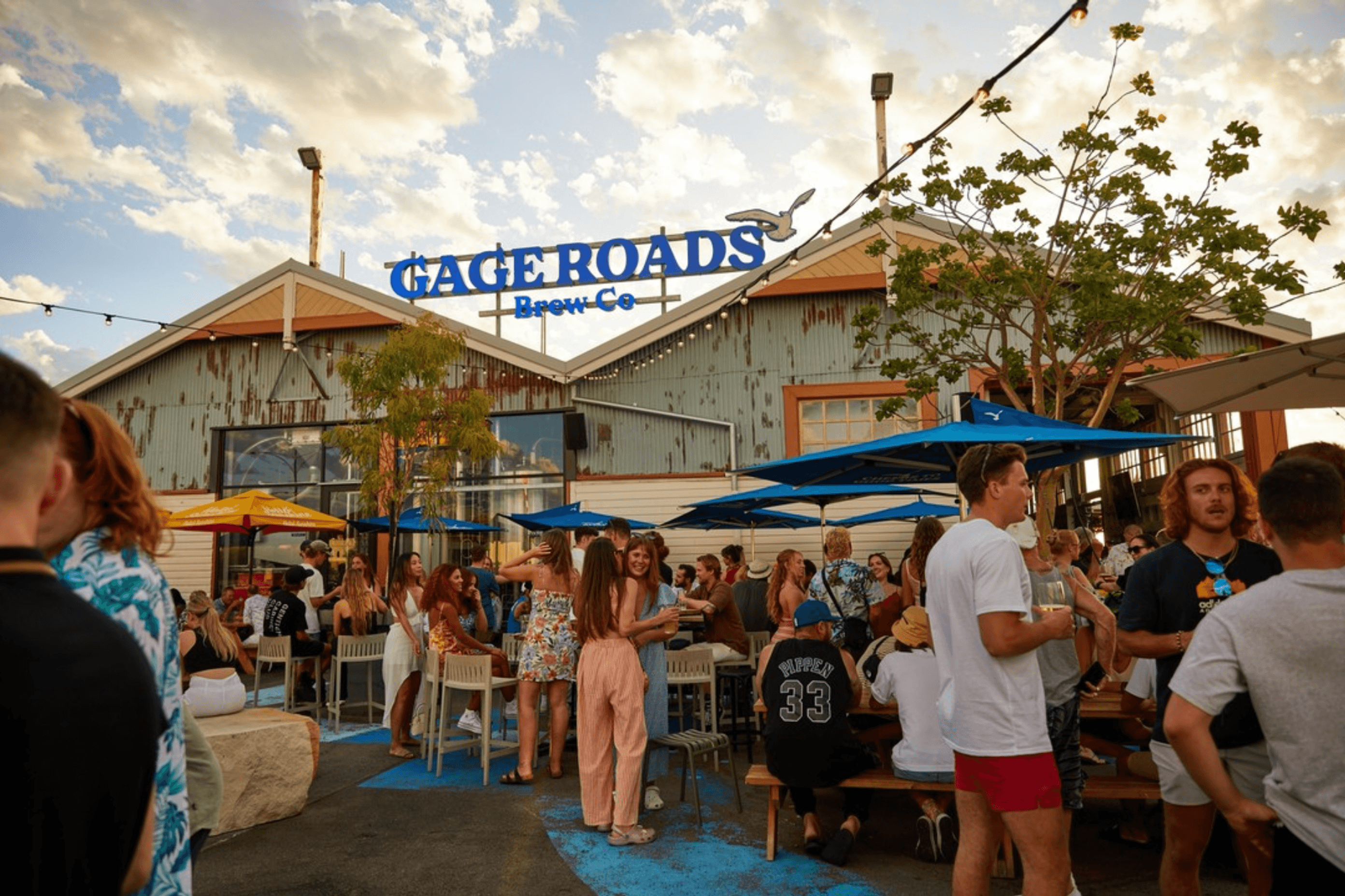 AX-i1000-FS-DS-Gage-Roads-Brewery-Fremantle-WA-Exterior-6.png